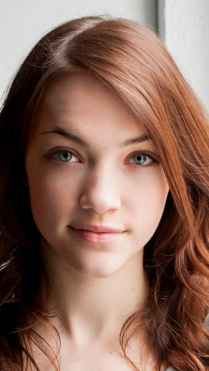 Violett Beane 2018 Wallpapers