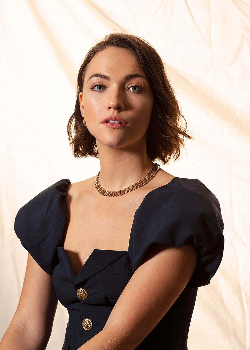 Violett Beane Portrait 2018 Wallpapers