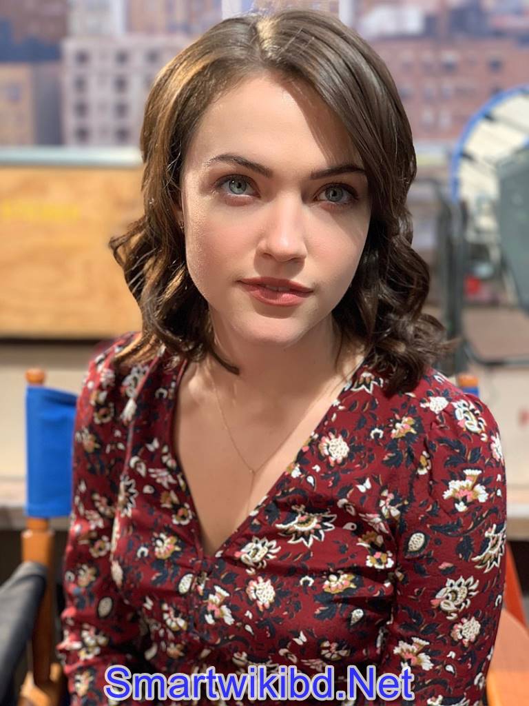 Violett Beane Wallpapers