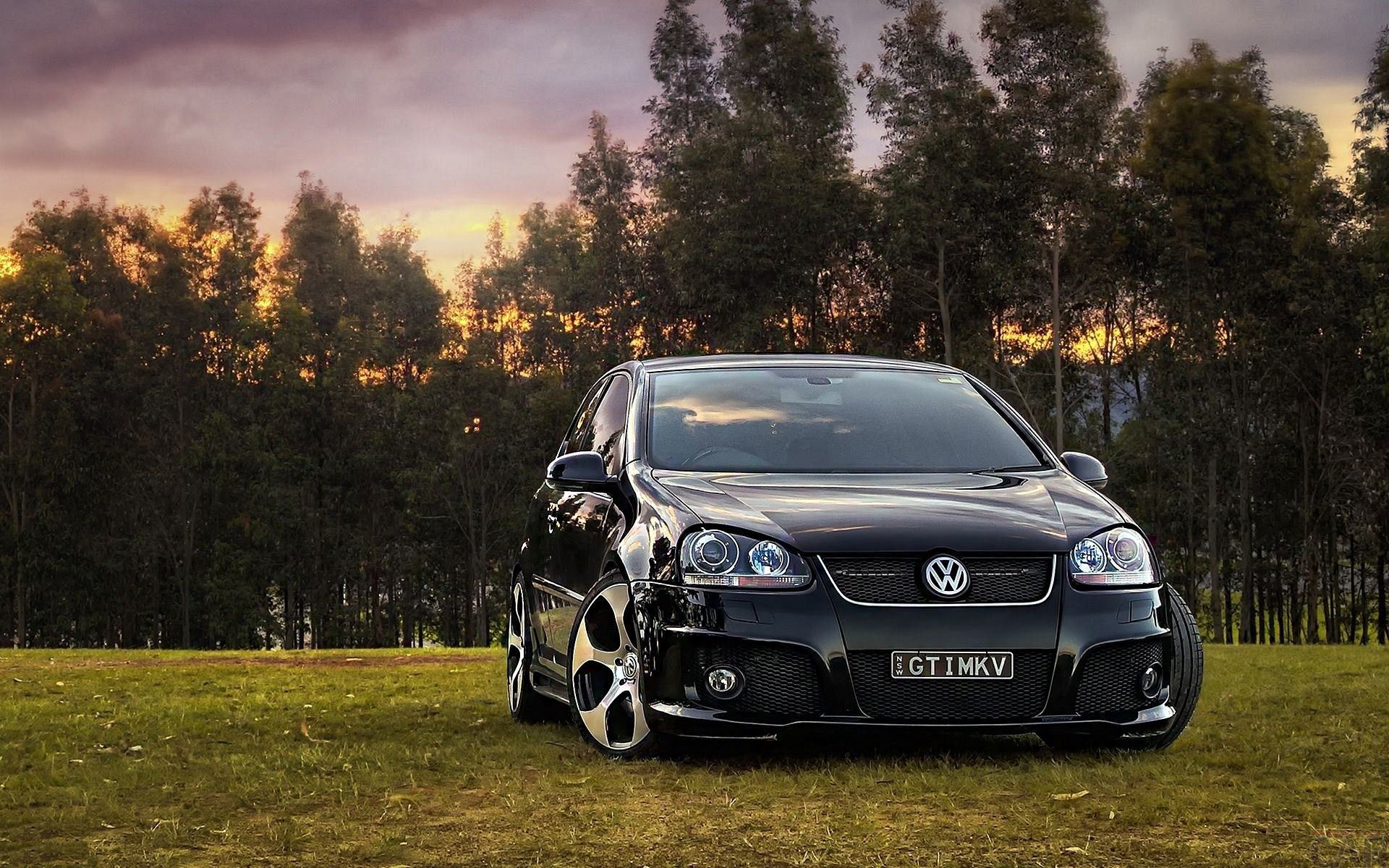 Volkswagen Golf Mk5 Wallpapers