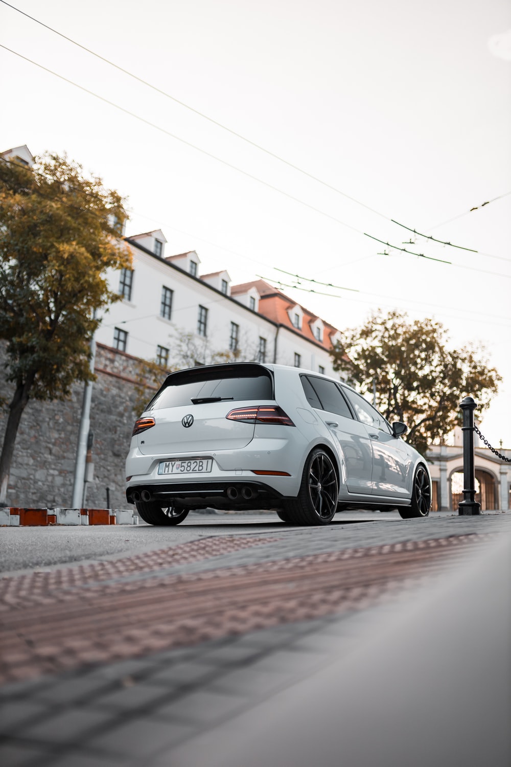 Volkswagen Golf R Wallpapers