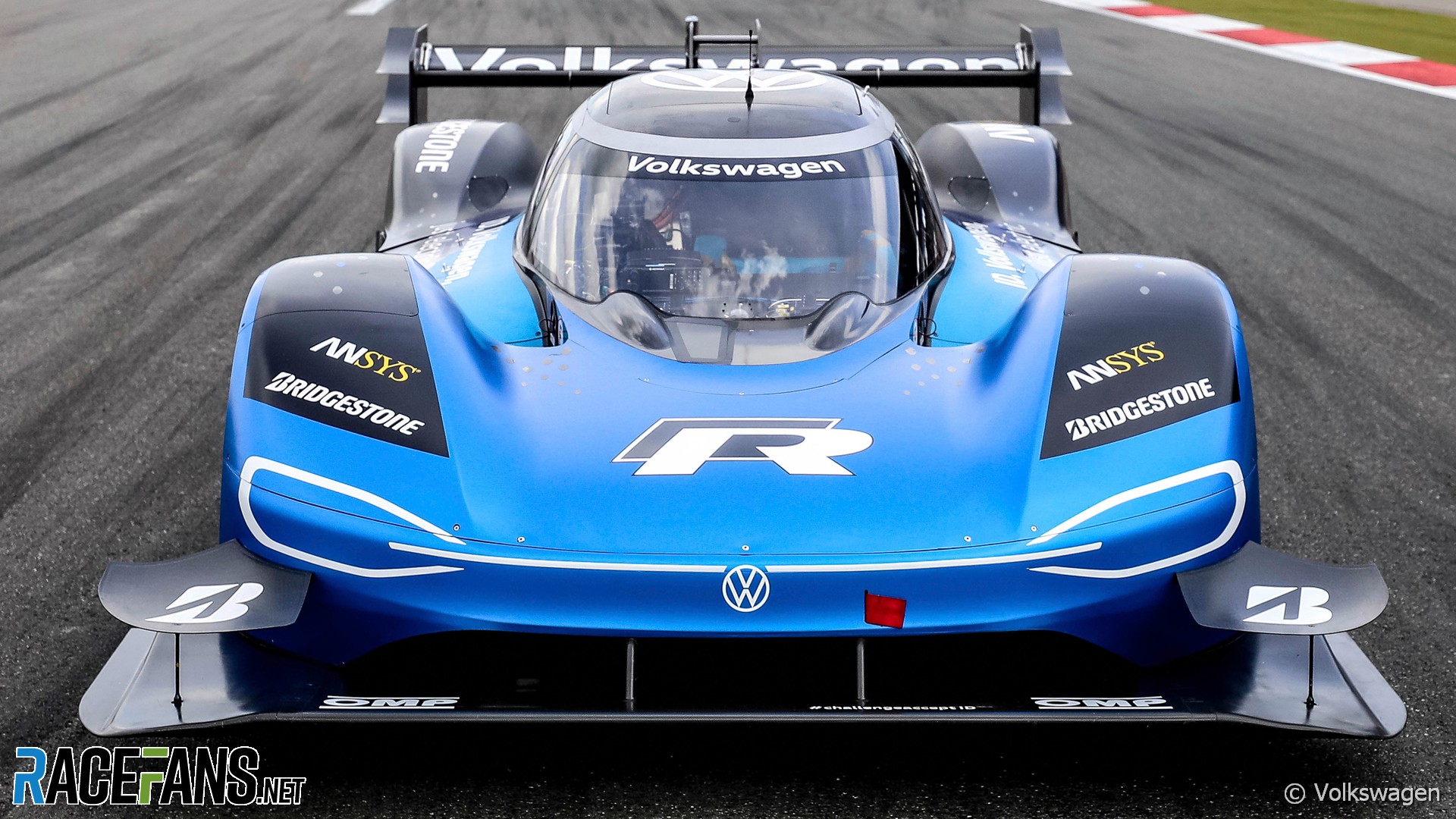 Volkswagen I.D. R Wallpapers