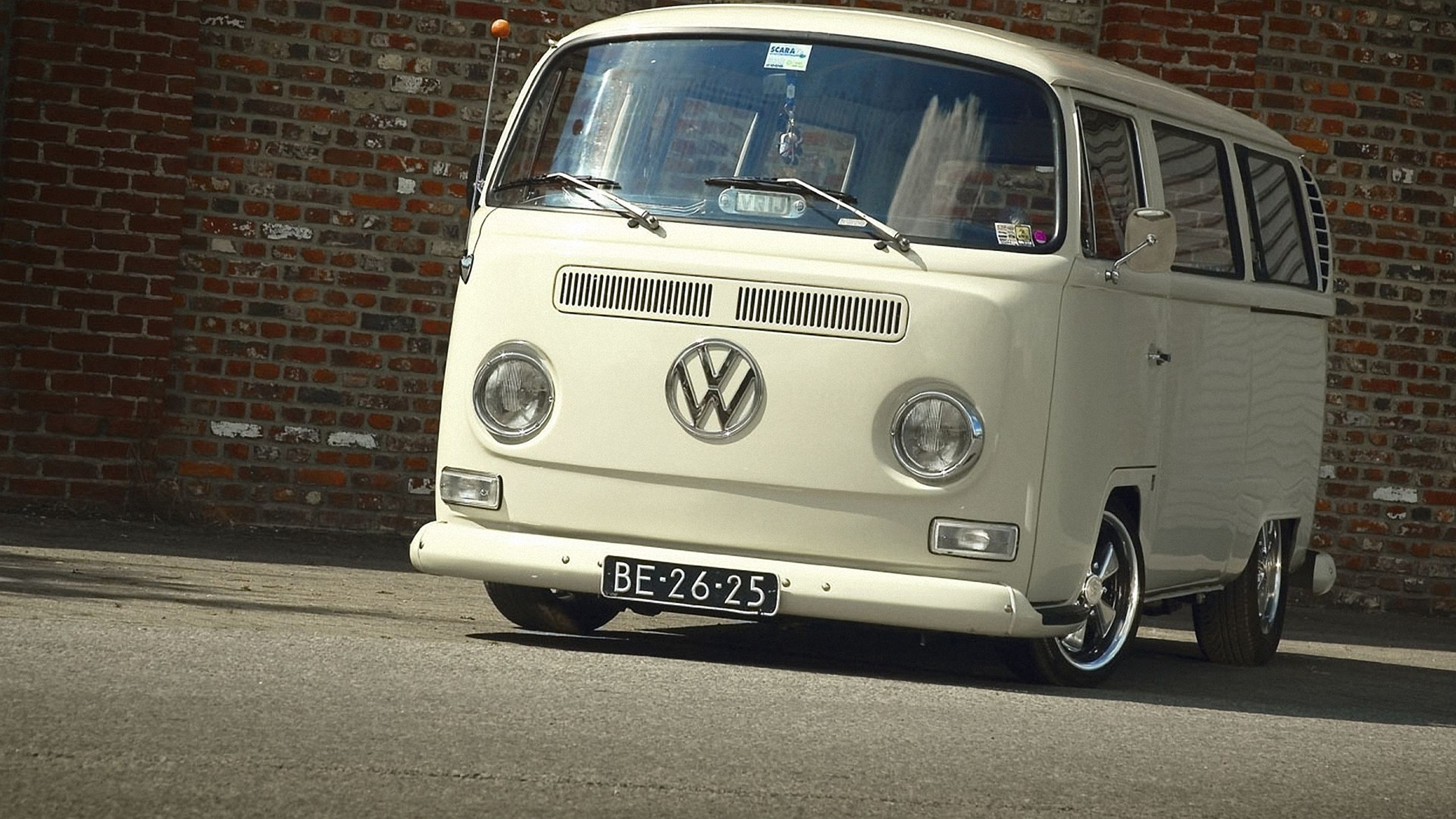 Volkswagen Microbus Wallpapers