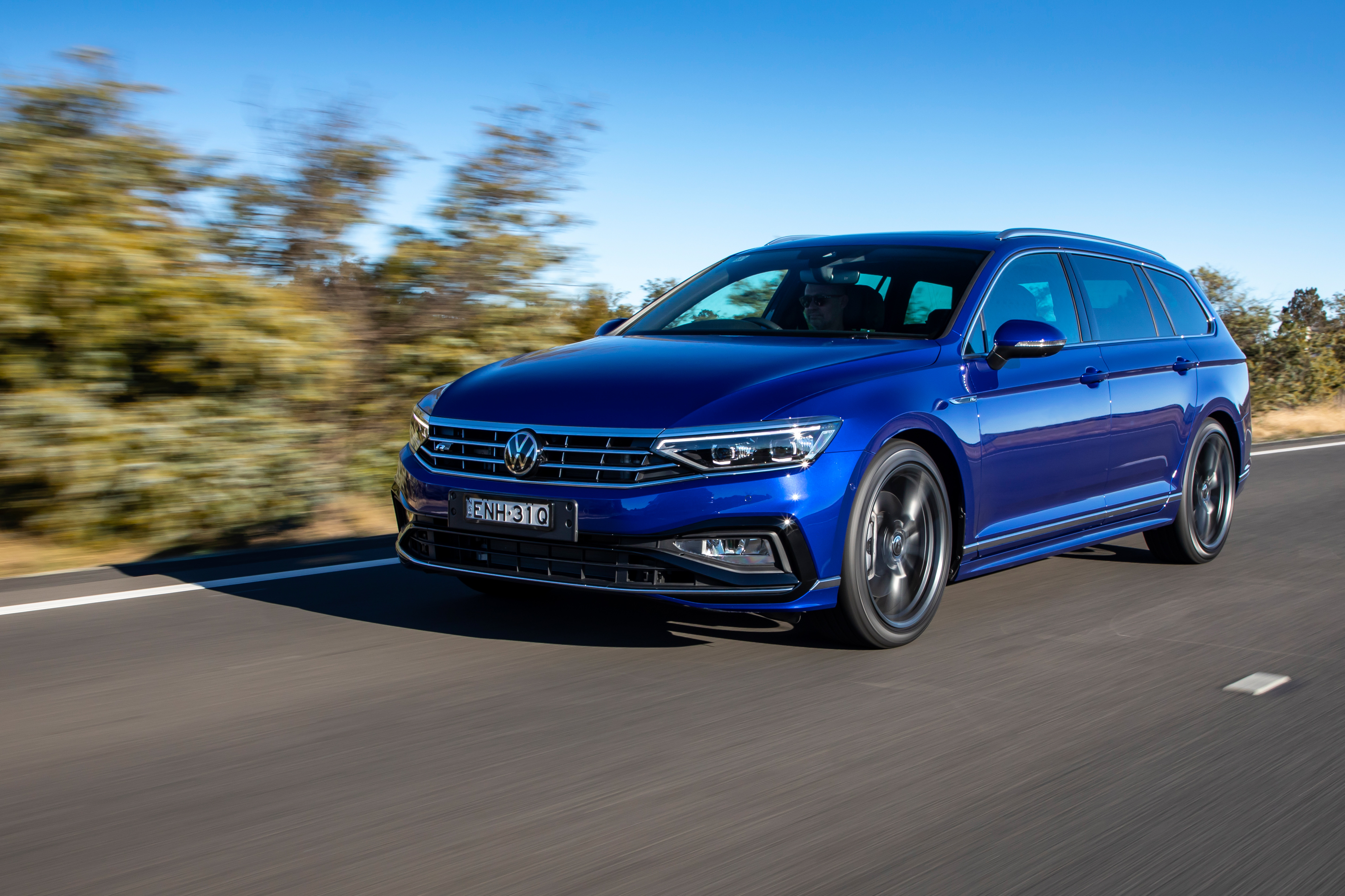 Volkswagen Passat R-Line Wallpapers