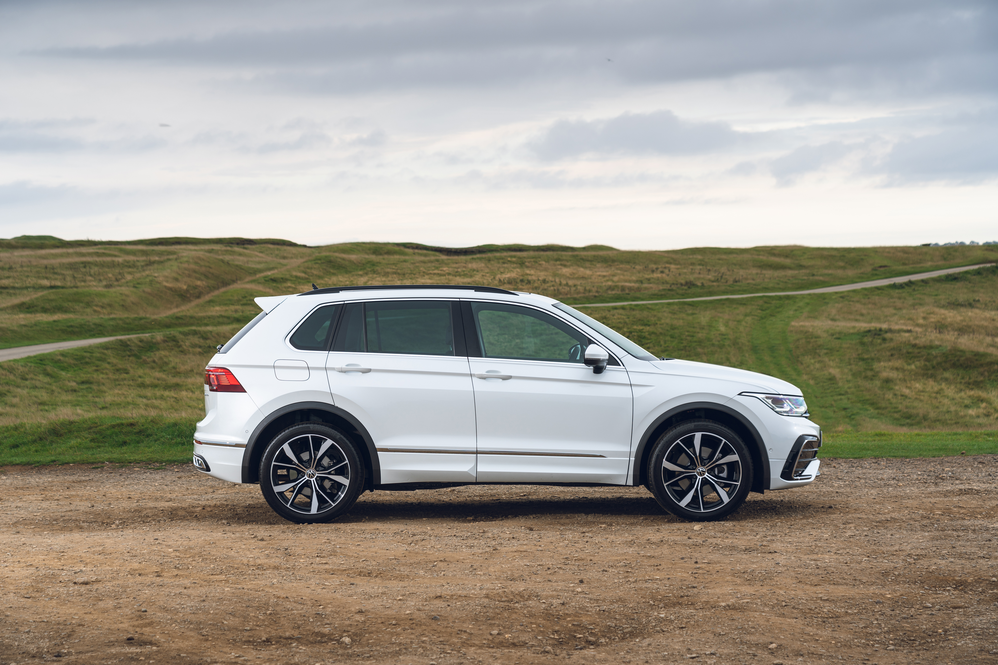 Volkswagen Tiguan Ehybrid Wallpapers