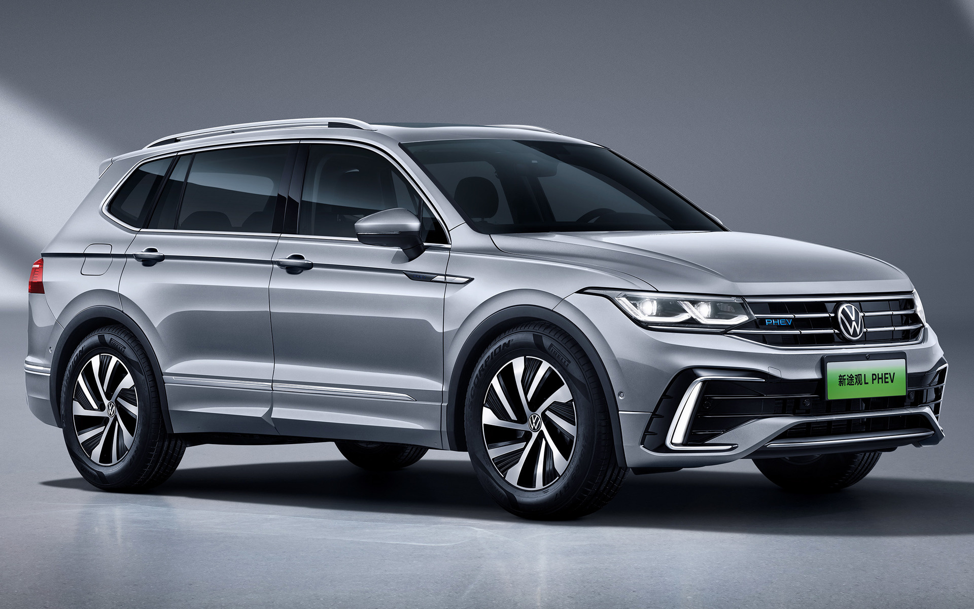 Volkswagen Tiguan L Phev Wallpapers