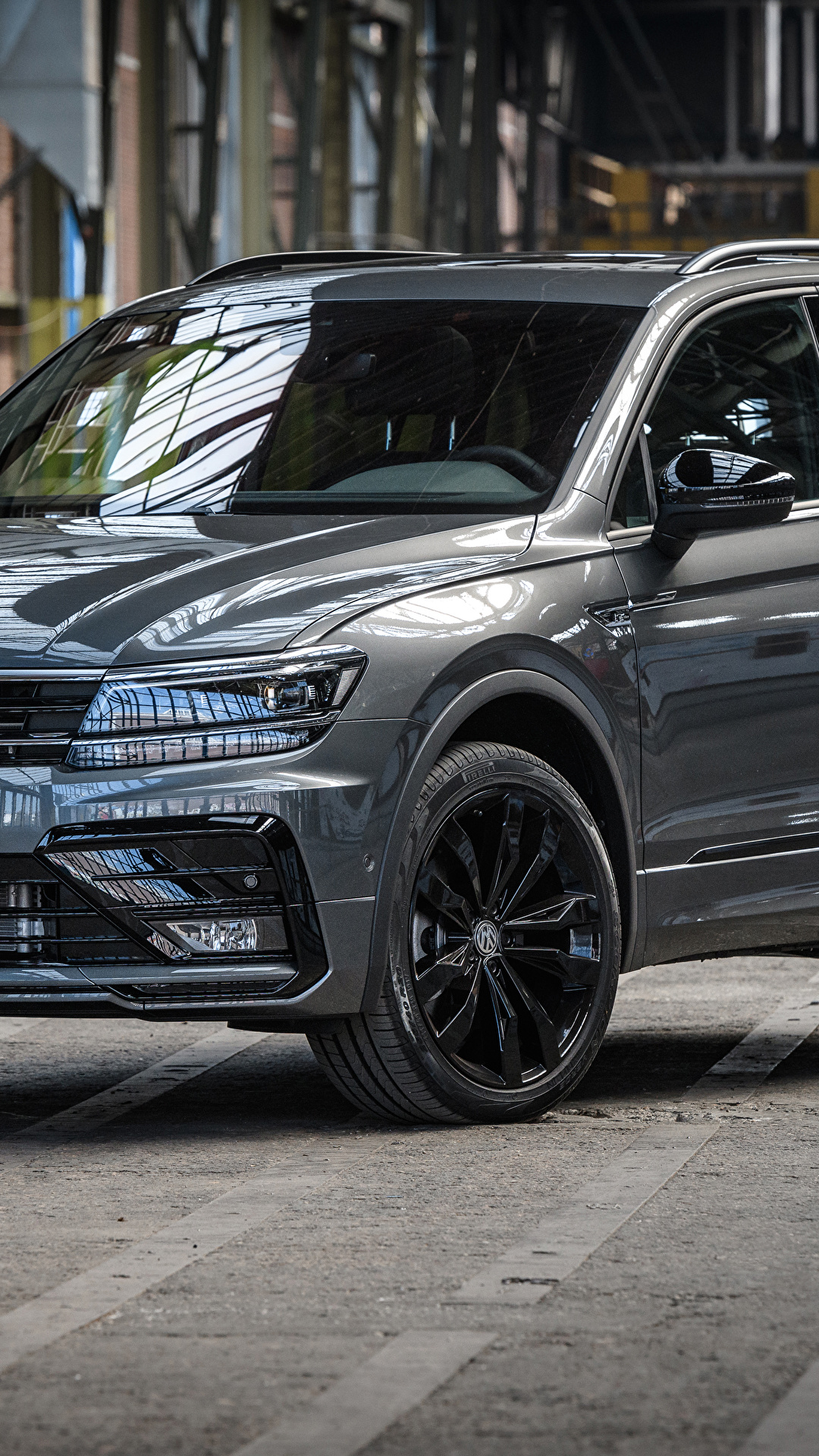 Volkswagen Tiguan R-Line Black Style Wallpapers