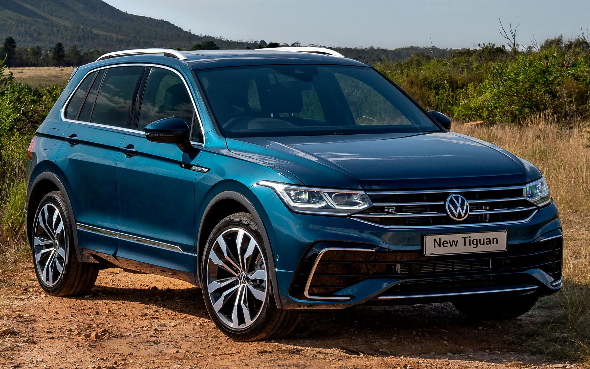 Volkswagen Tiguan R-Line Wallpapers