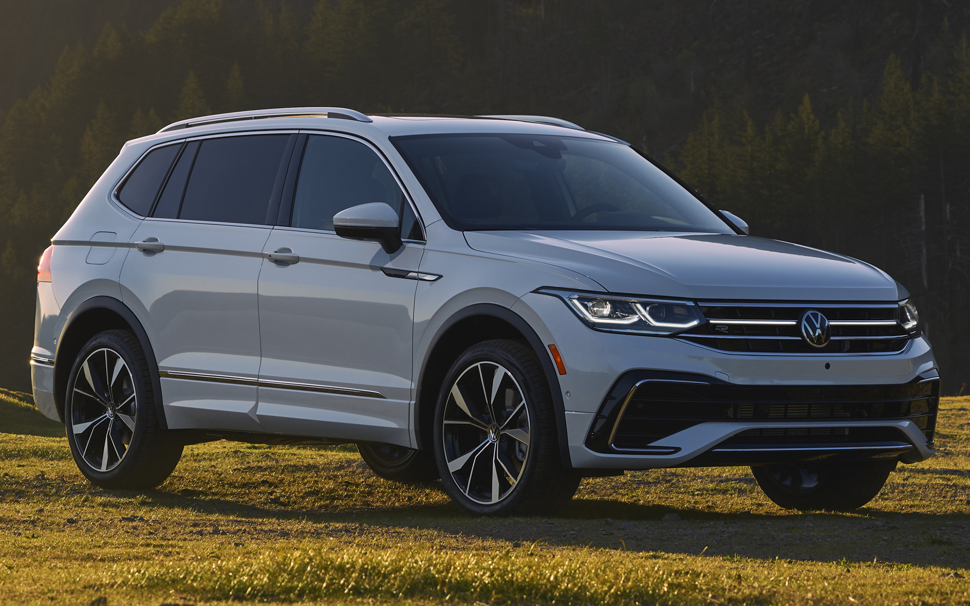 Volkswagen Tiguan R-Line Wallpapers