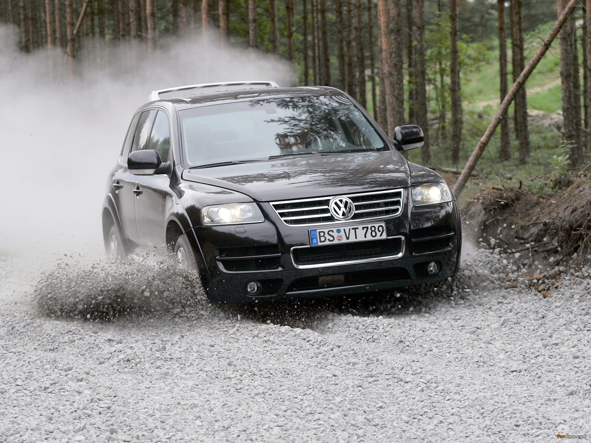 Volkswagen Touareg Wallpapers