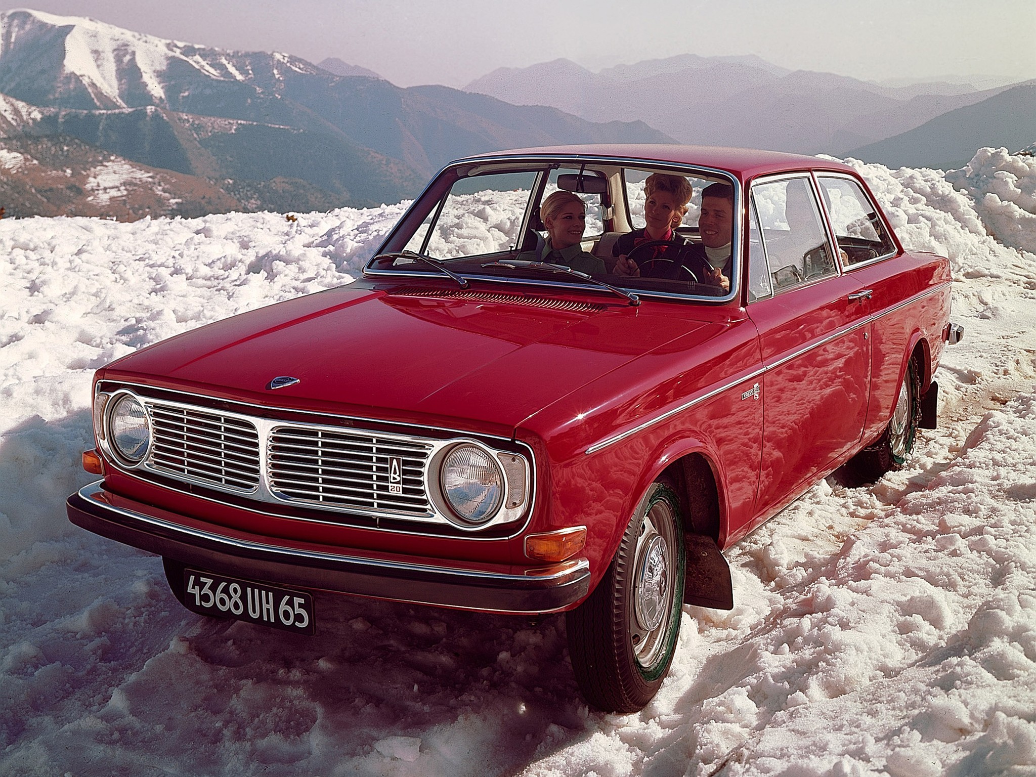 Volvo 140 Series Wallpapers