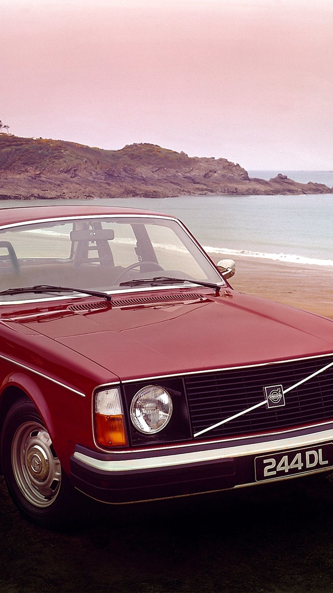 Volvo 240 Series Wallpapers