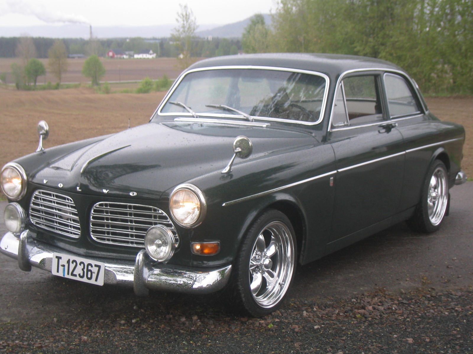 Volvo Amazon Wallpapers