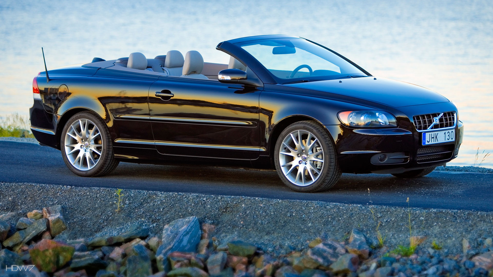 Volvo C70 Wallpapers