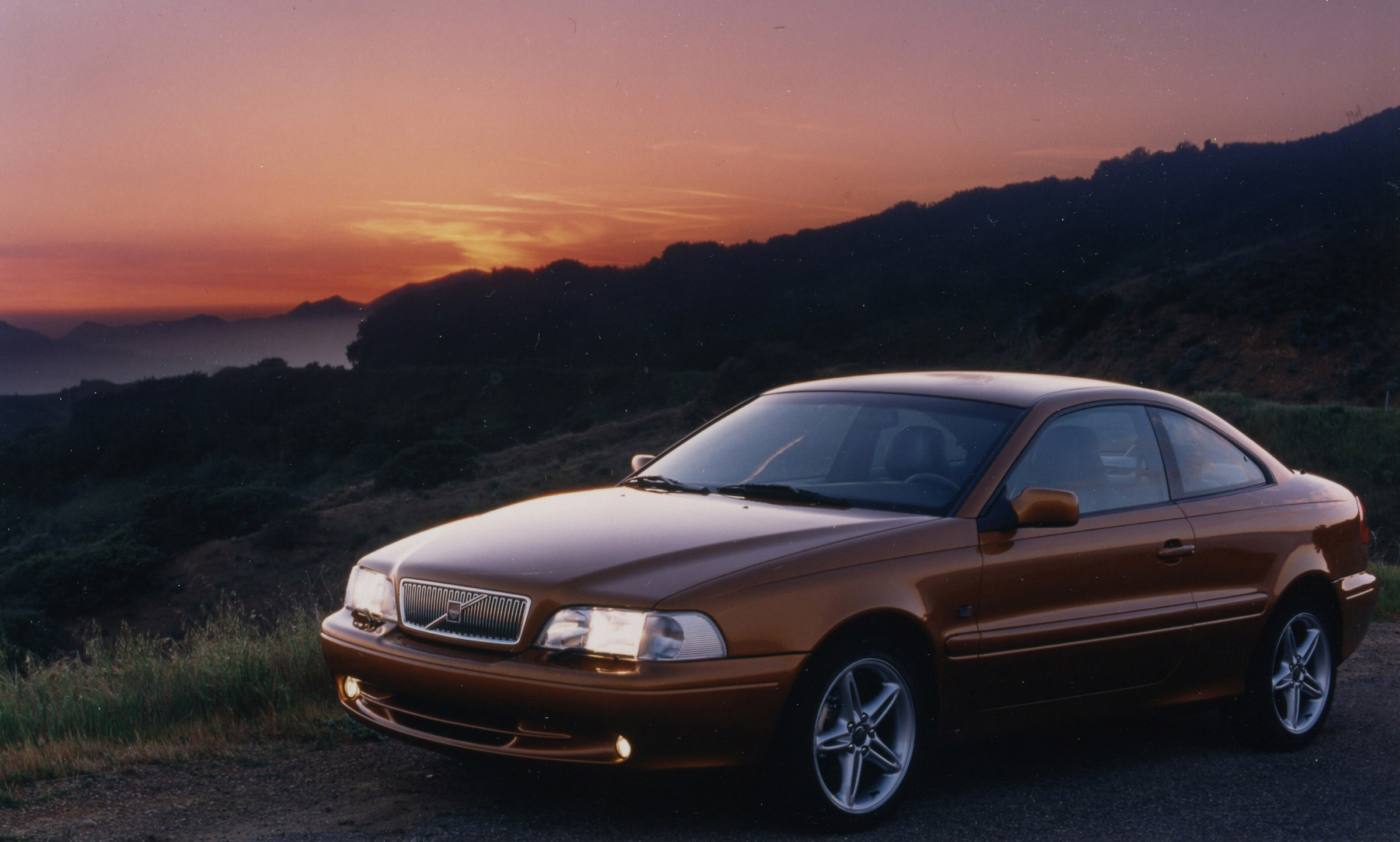 Volvo C70 Wallpapers