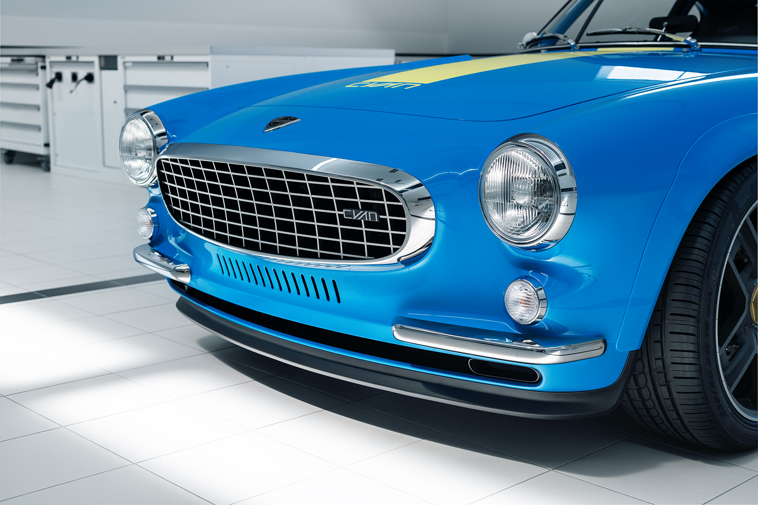 Volvo P1800 Cyan Wallpapers