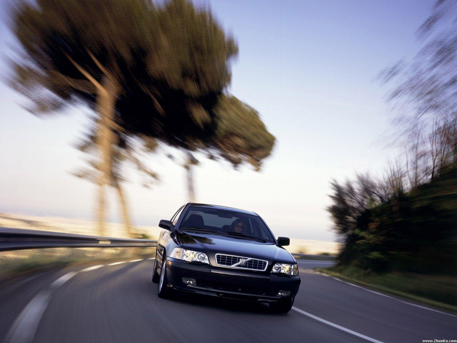 Volvo S40 Wallpapers