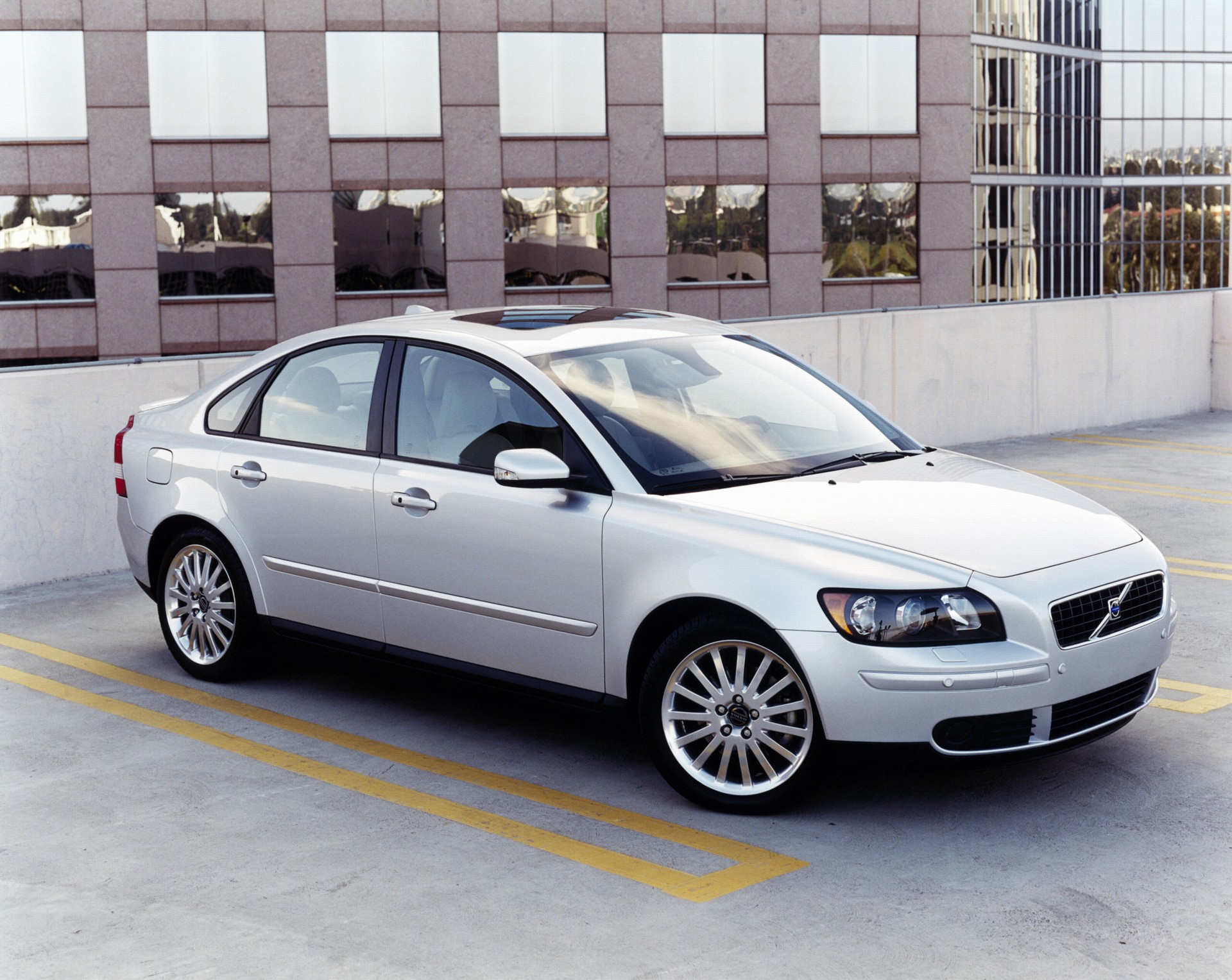 Volvo S40 Wallpapers