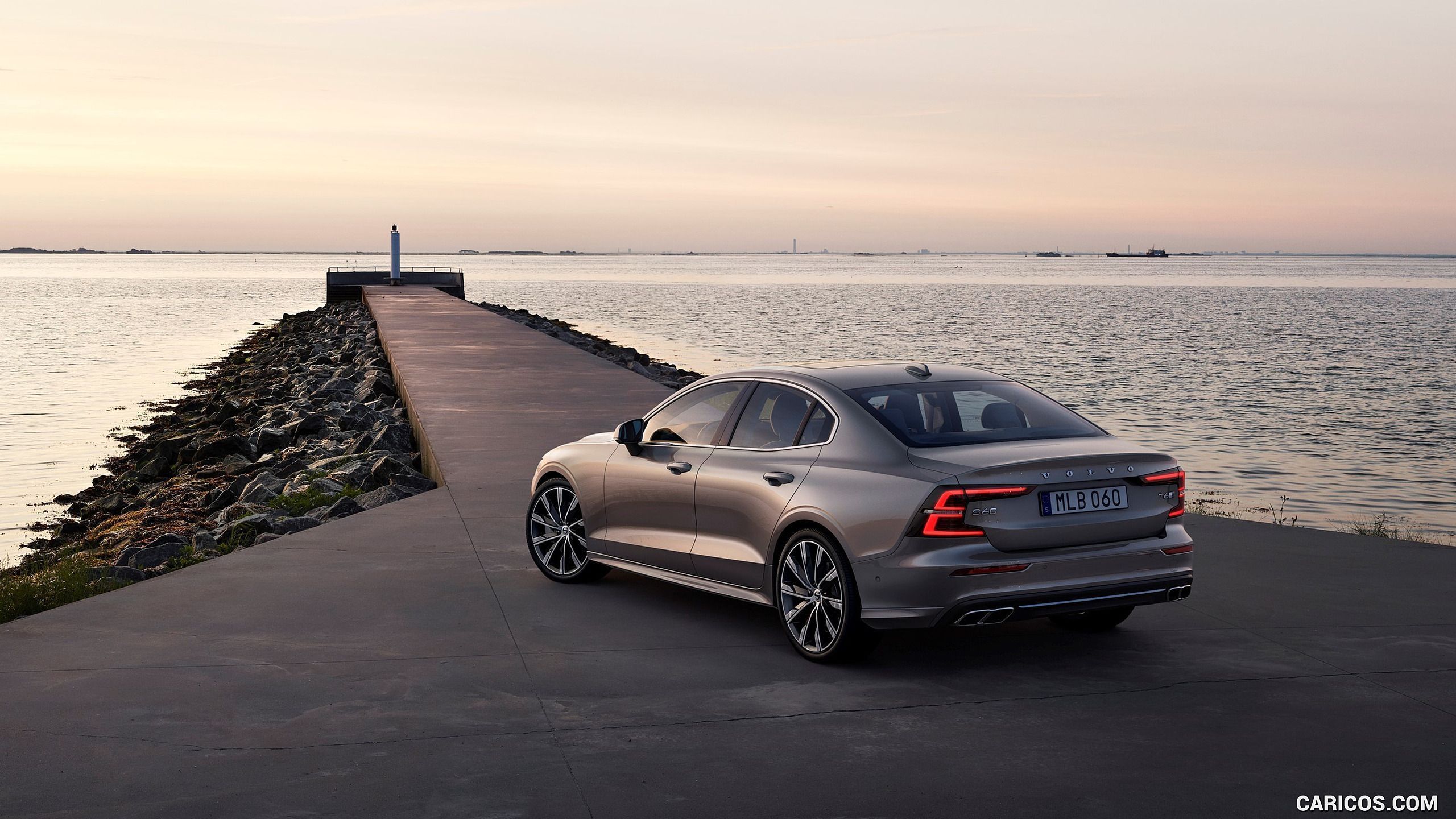 Volvo S60 Wallpapers