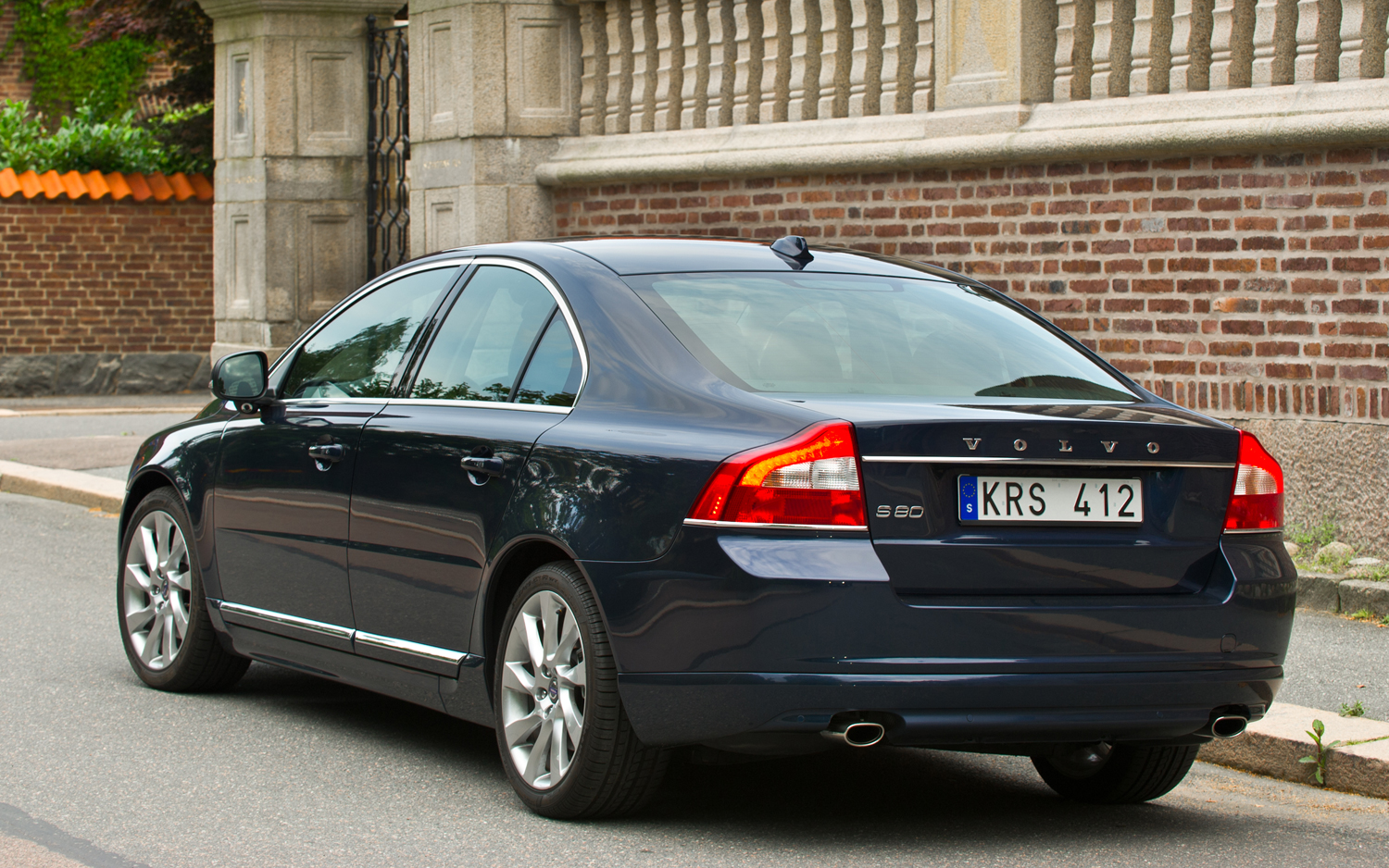 Volvo S80 Wallpapers