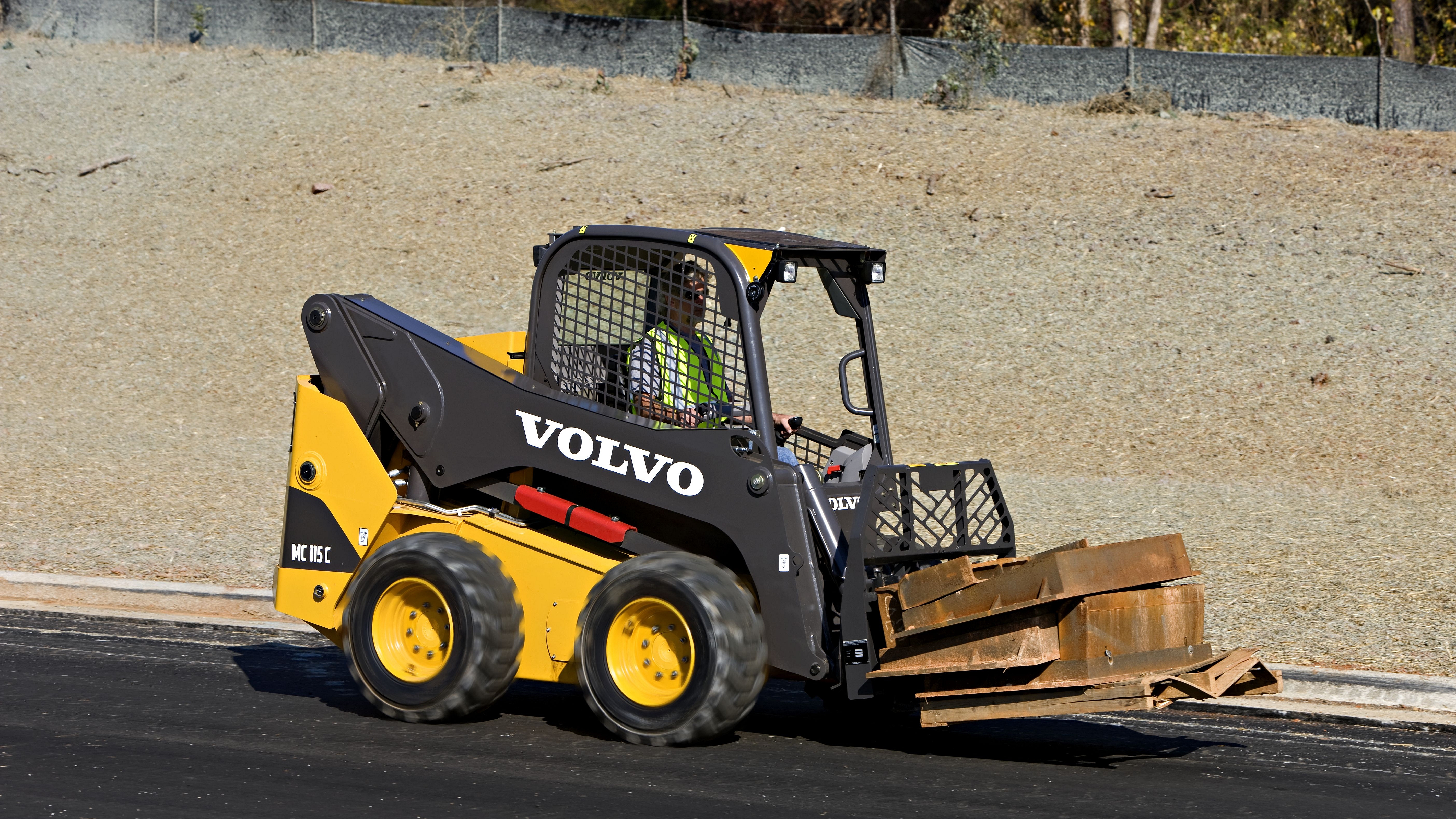 Volvo Skid Steer Wallpapers