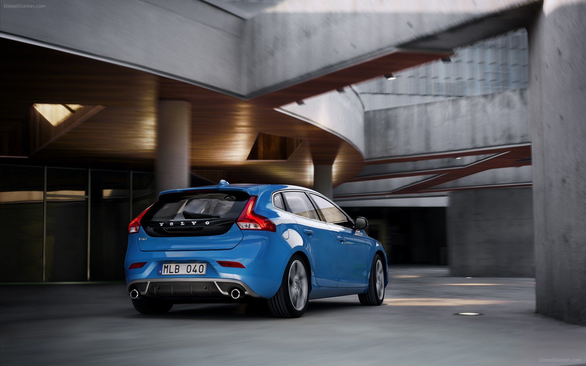 Volvo V40 2019 Wallpapers