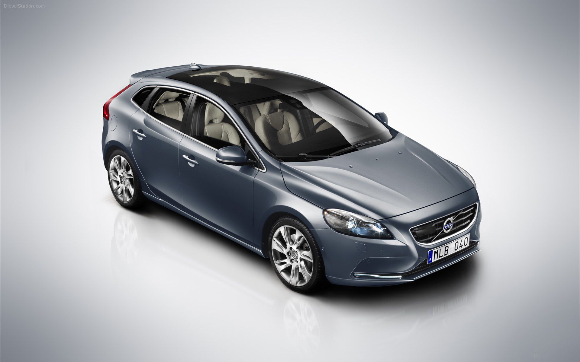 Volvo V40 2019 Wallpapers