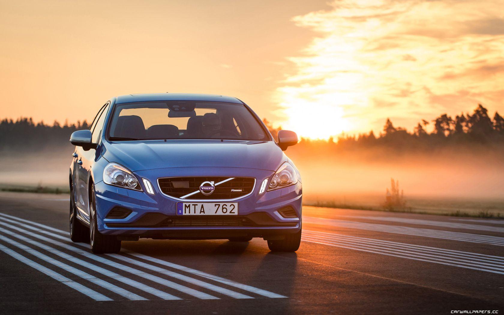 Volvo V60 Wallpapers