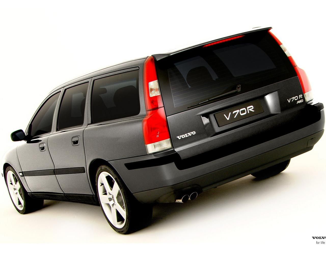 Volvo V70 Wallpapers