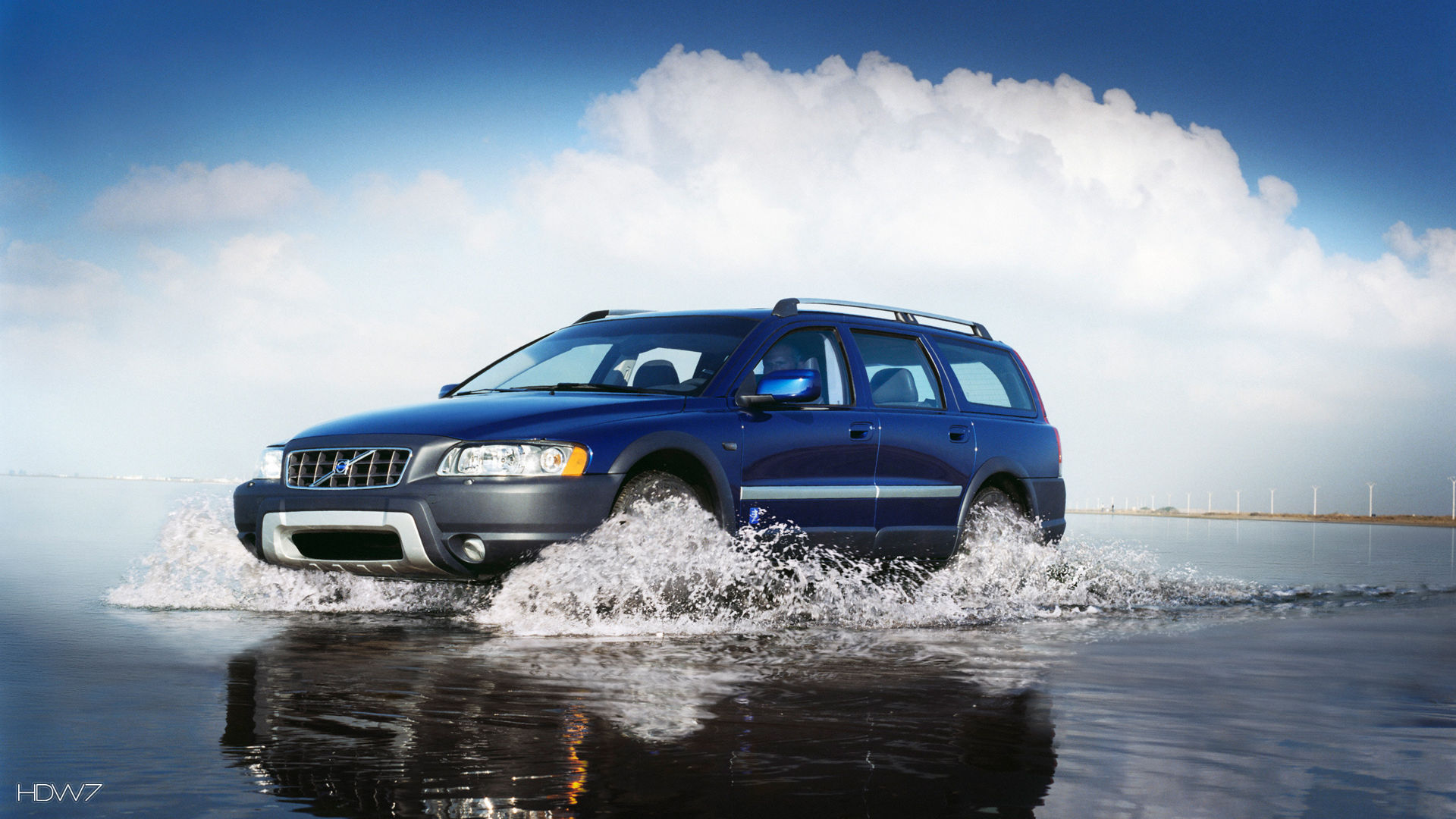 Volvo V70 Wallpapers