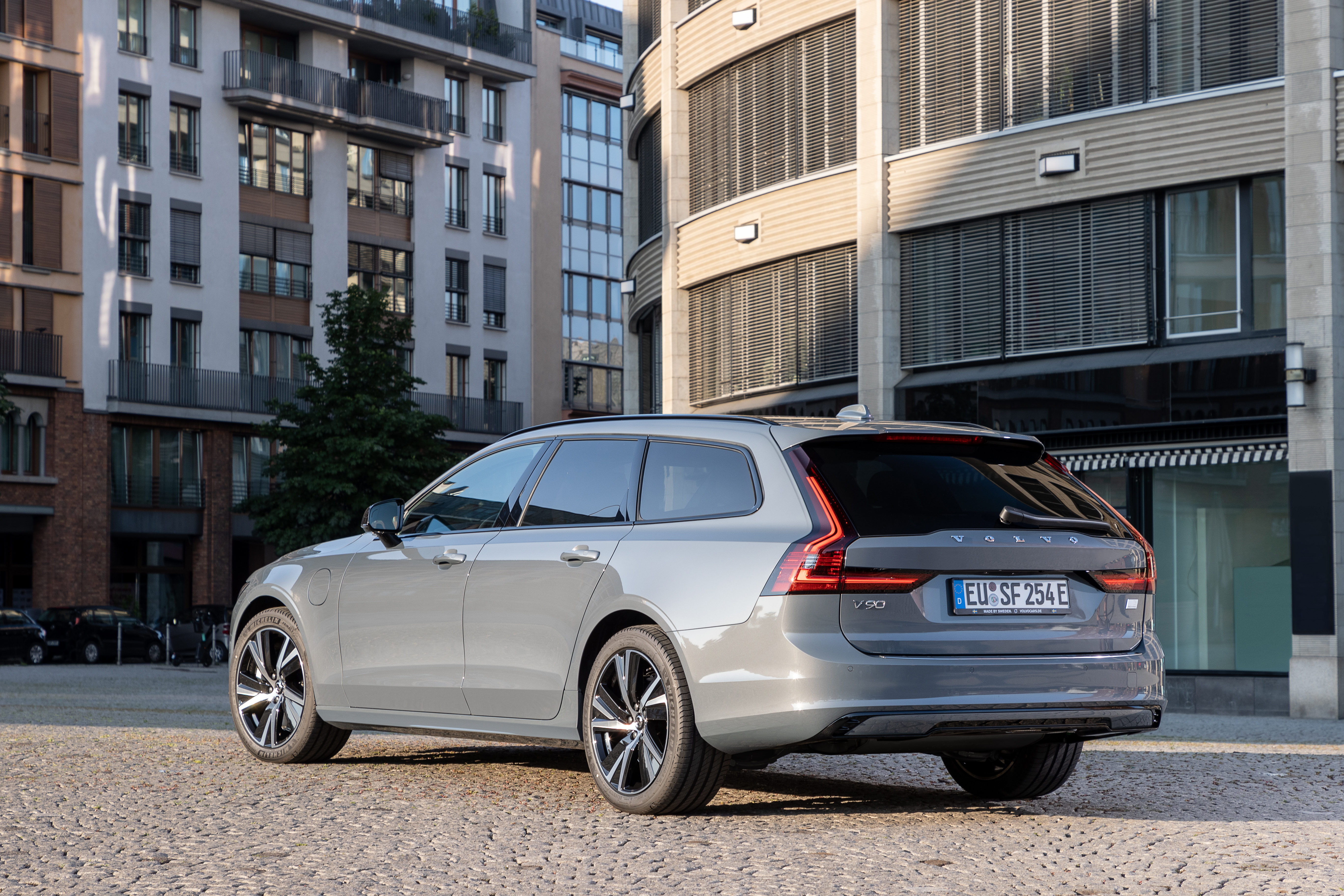 Volvo V90 T6 Awd Wallpapers