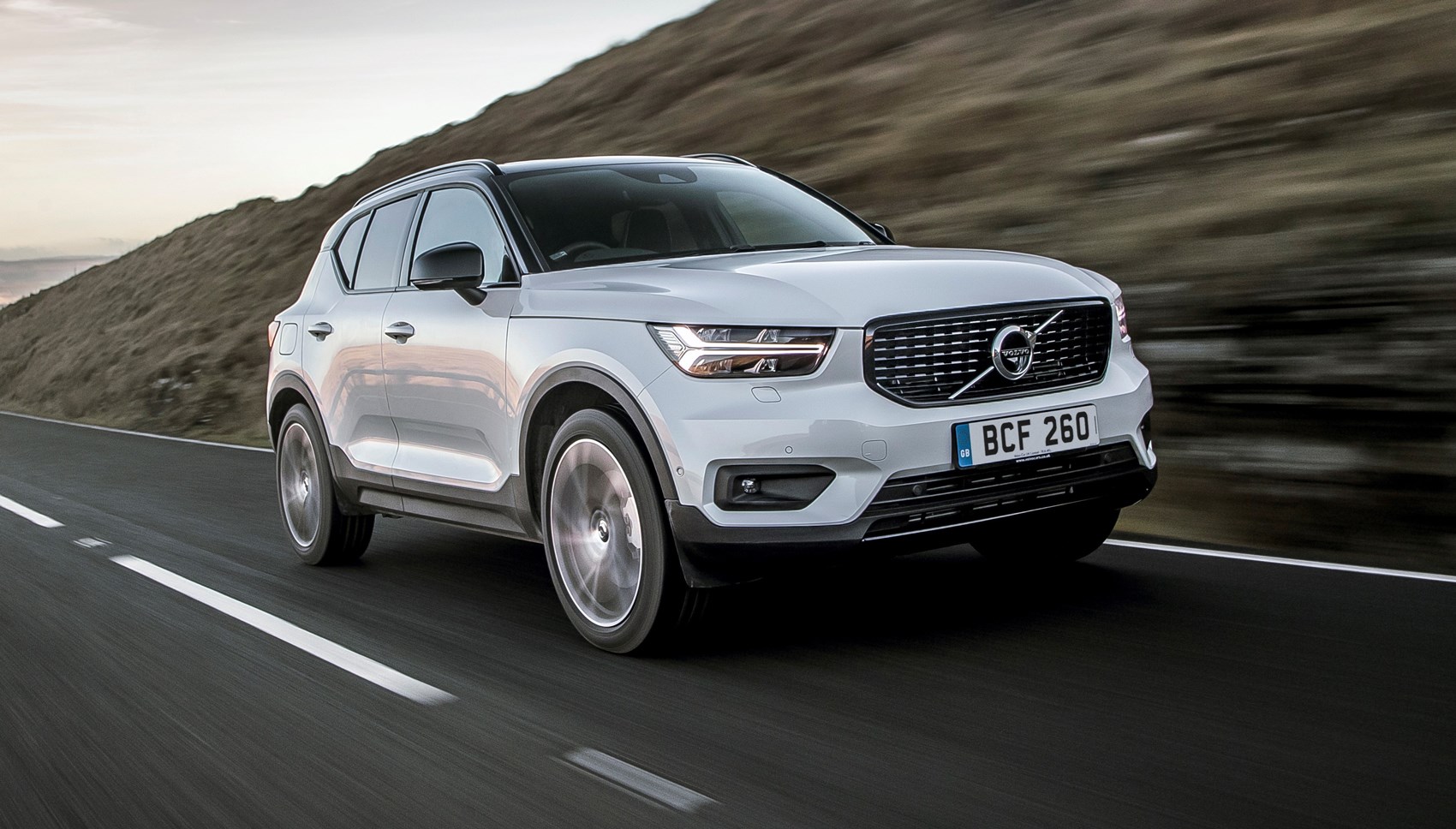 Volvo Xc40 Wallpapers