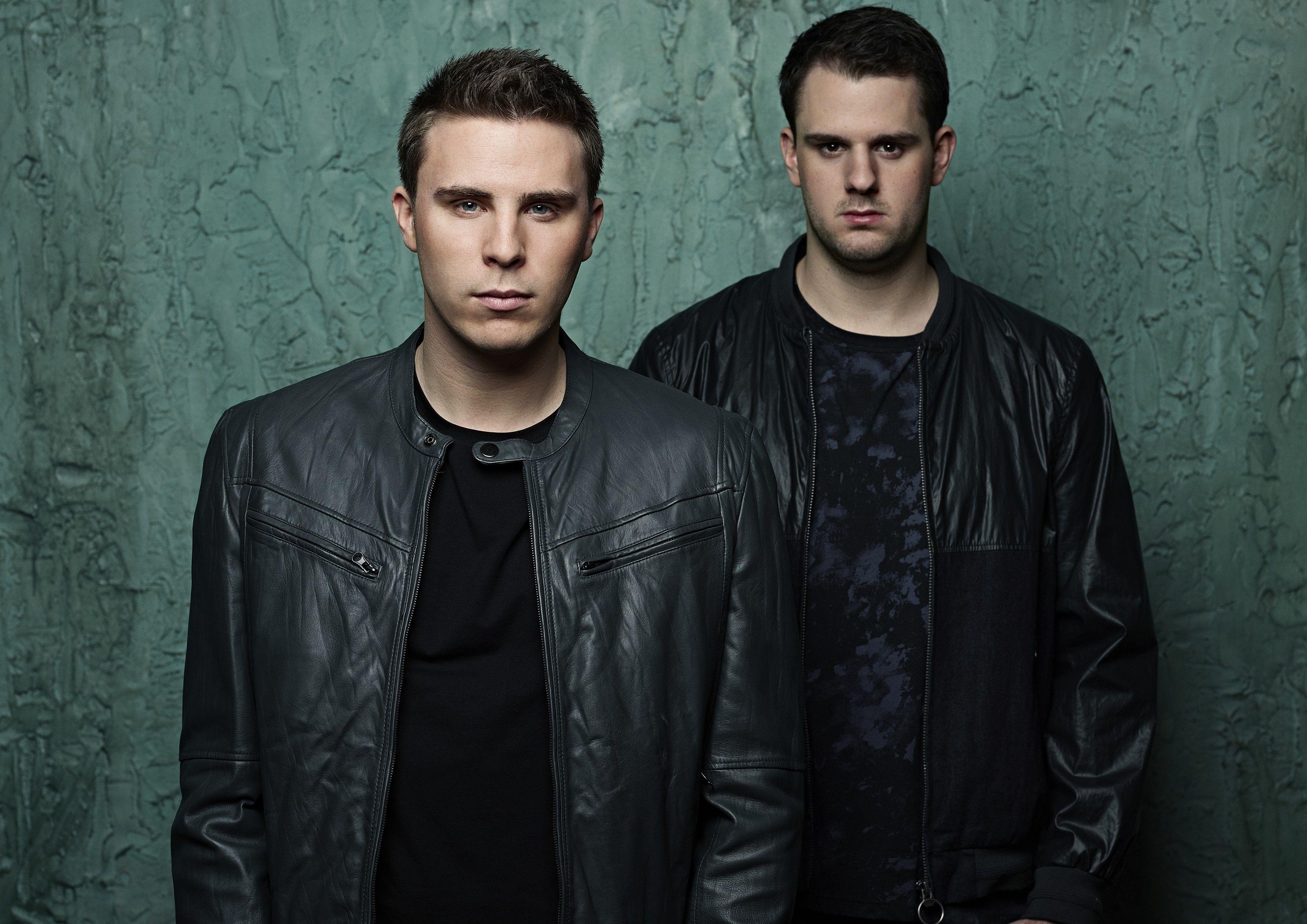 W&W Wallpapers