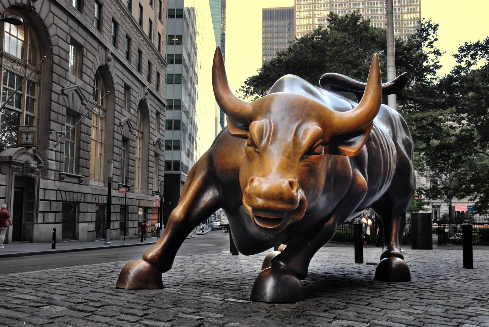 Wall Street Bull Wallpapers