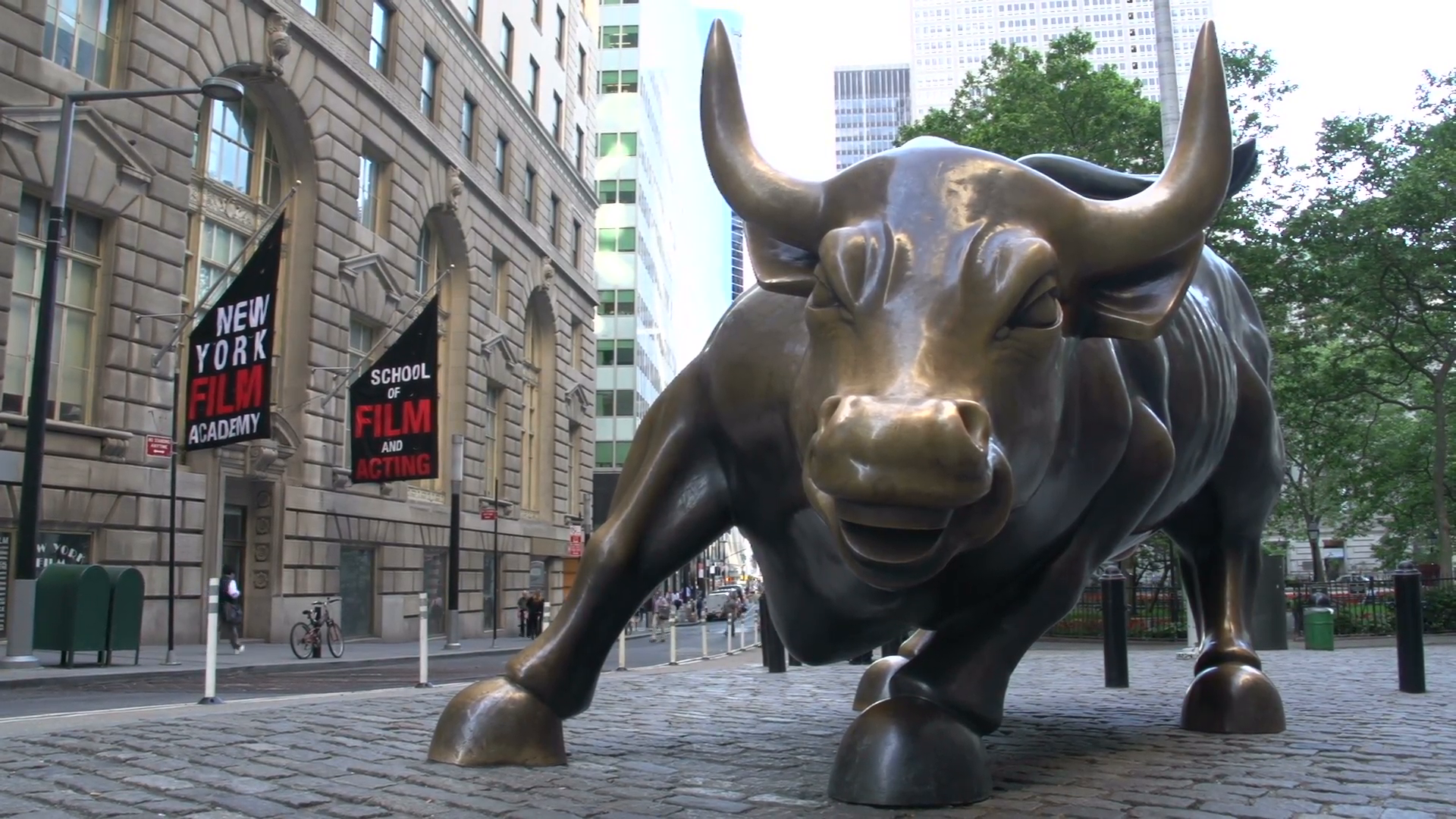 Wall Street Bull Wallpapers