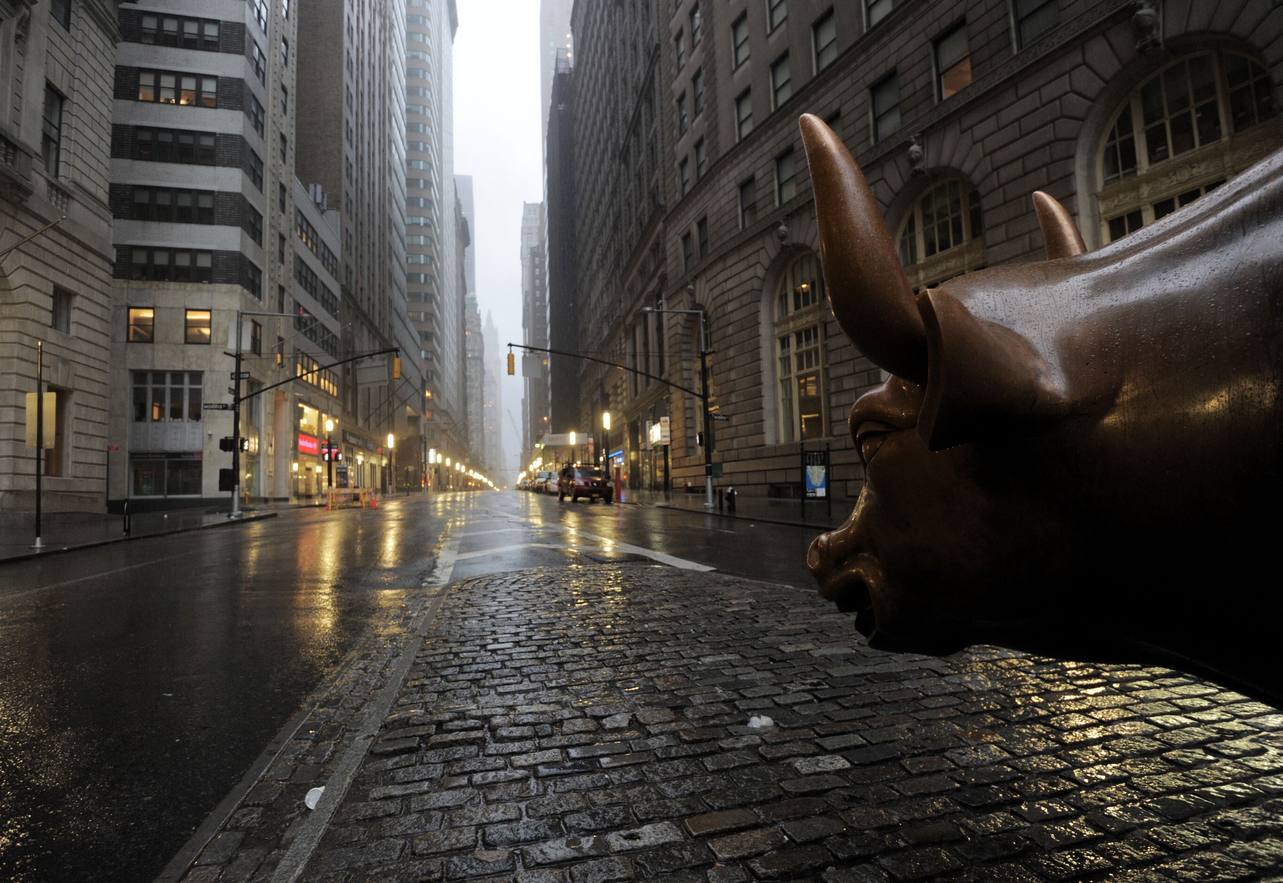 Wall Street Bull Wallpapers