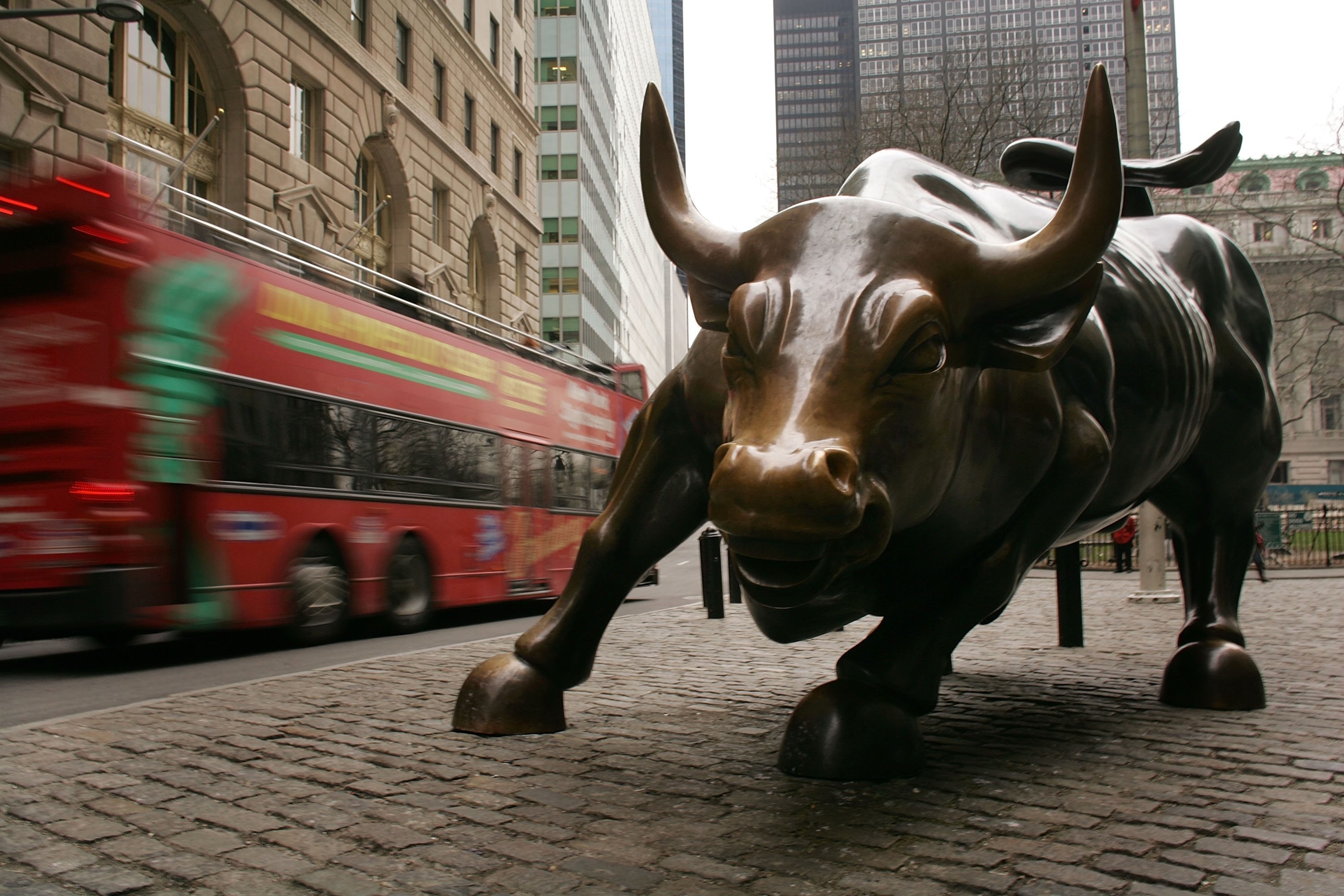 Wall Street Bull Wallpapers