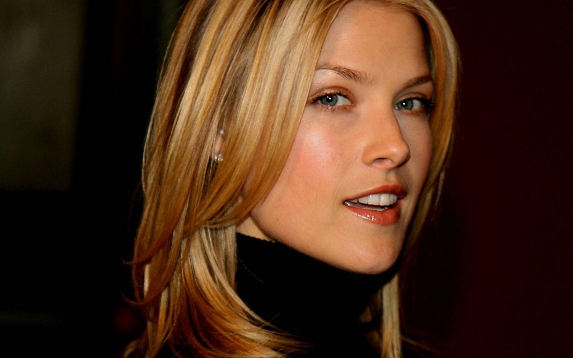 Wallpaper Ali Larter Wallpapers