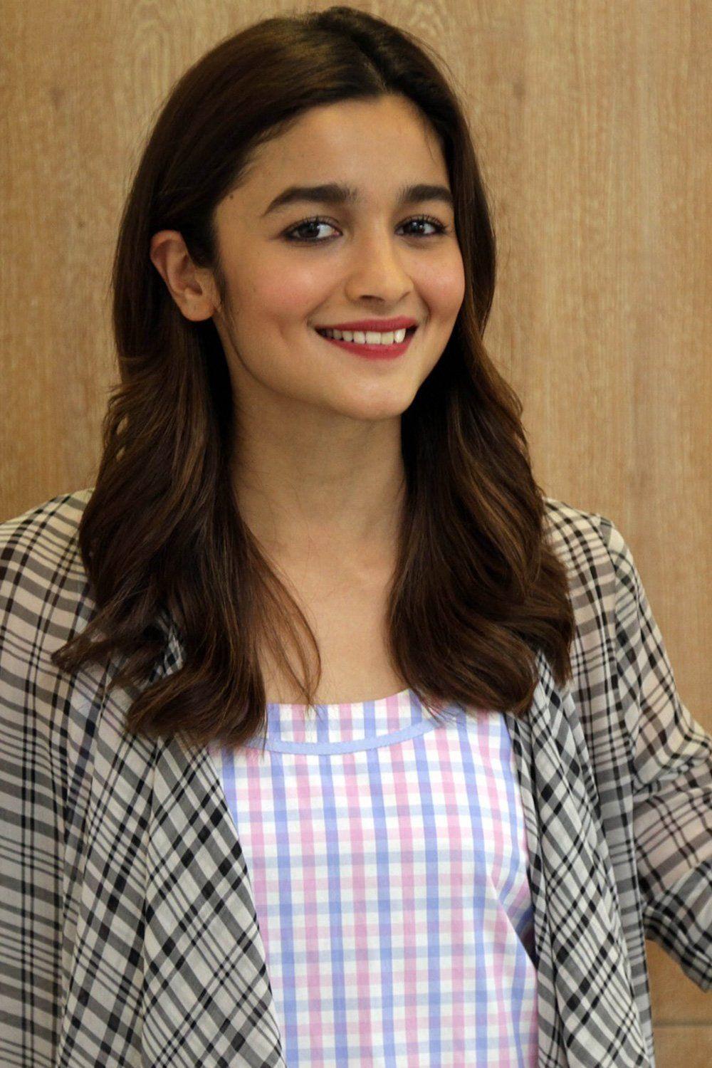 Wallpaper Alia Bhatt Wallpapers