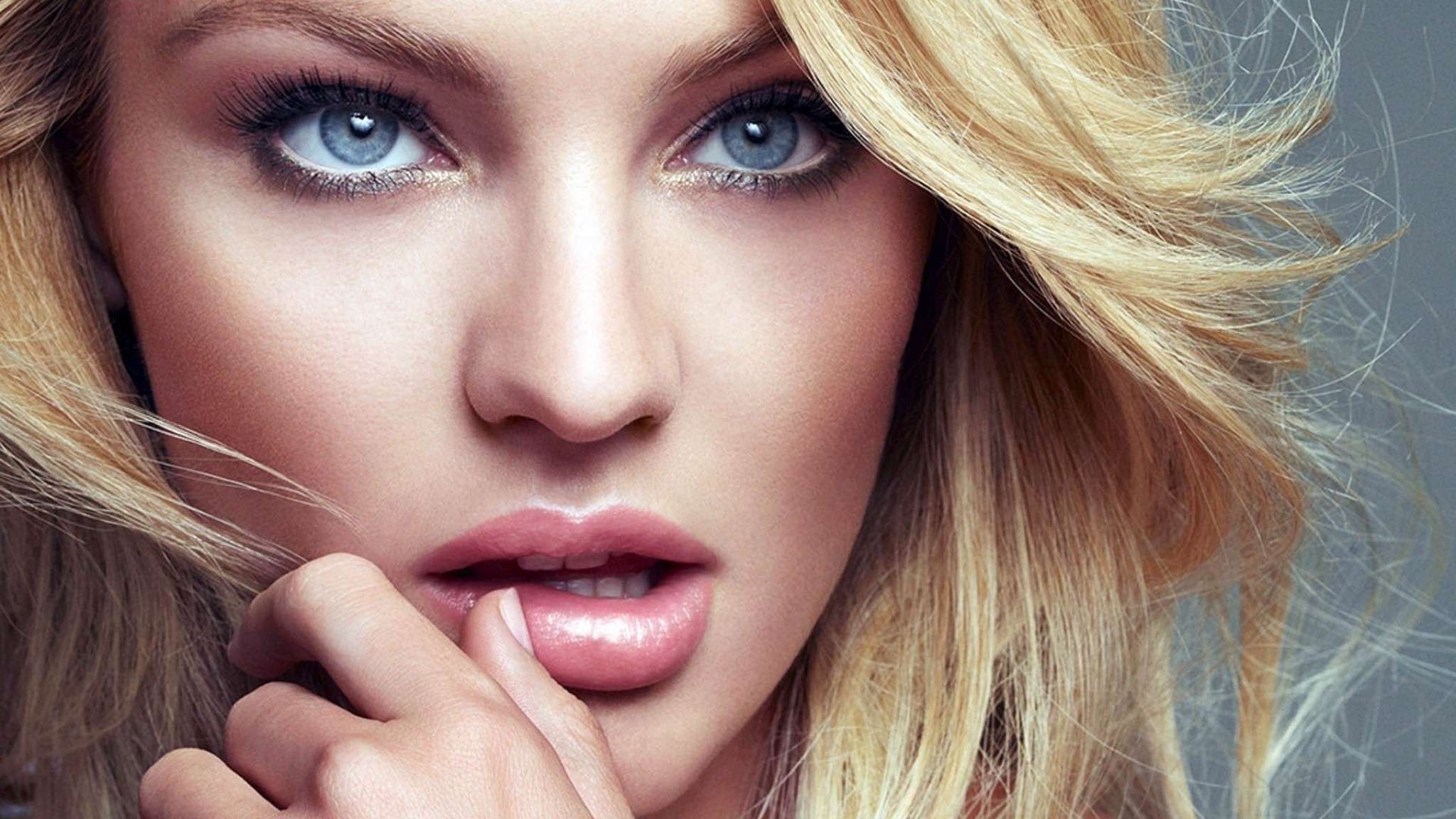 Wallpaper Candice Swanepoel Wallpapers