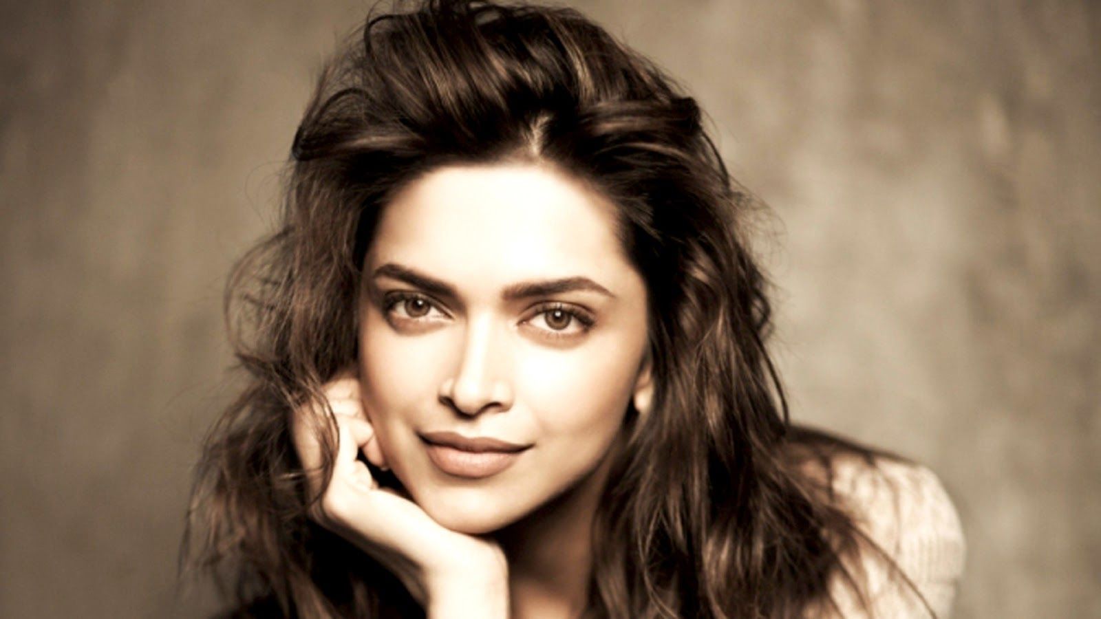 Wallpaper Deepika Padukone Wallpapers