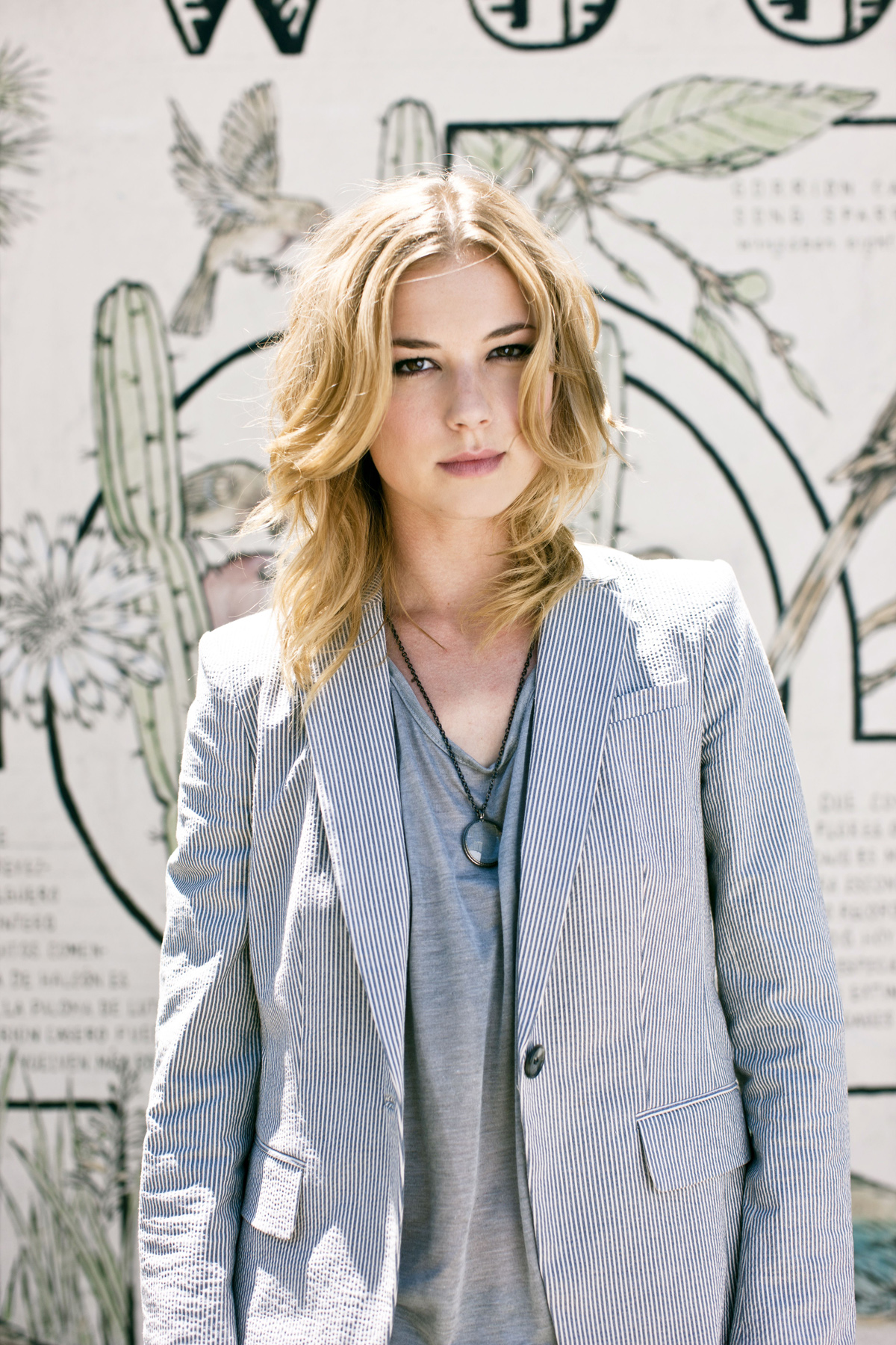 Wallpaper Emily Vancamp Wallpapers