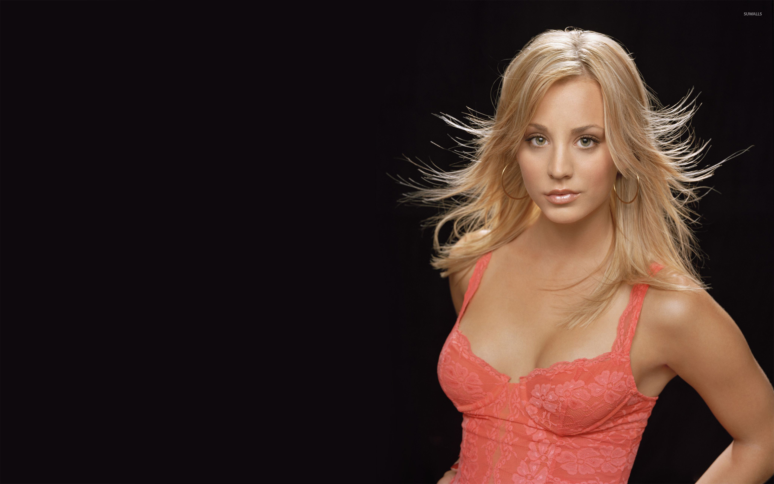 Wallpaper Kaley Cuoco Wallpapers