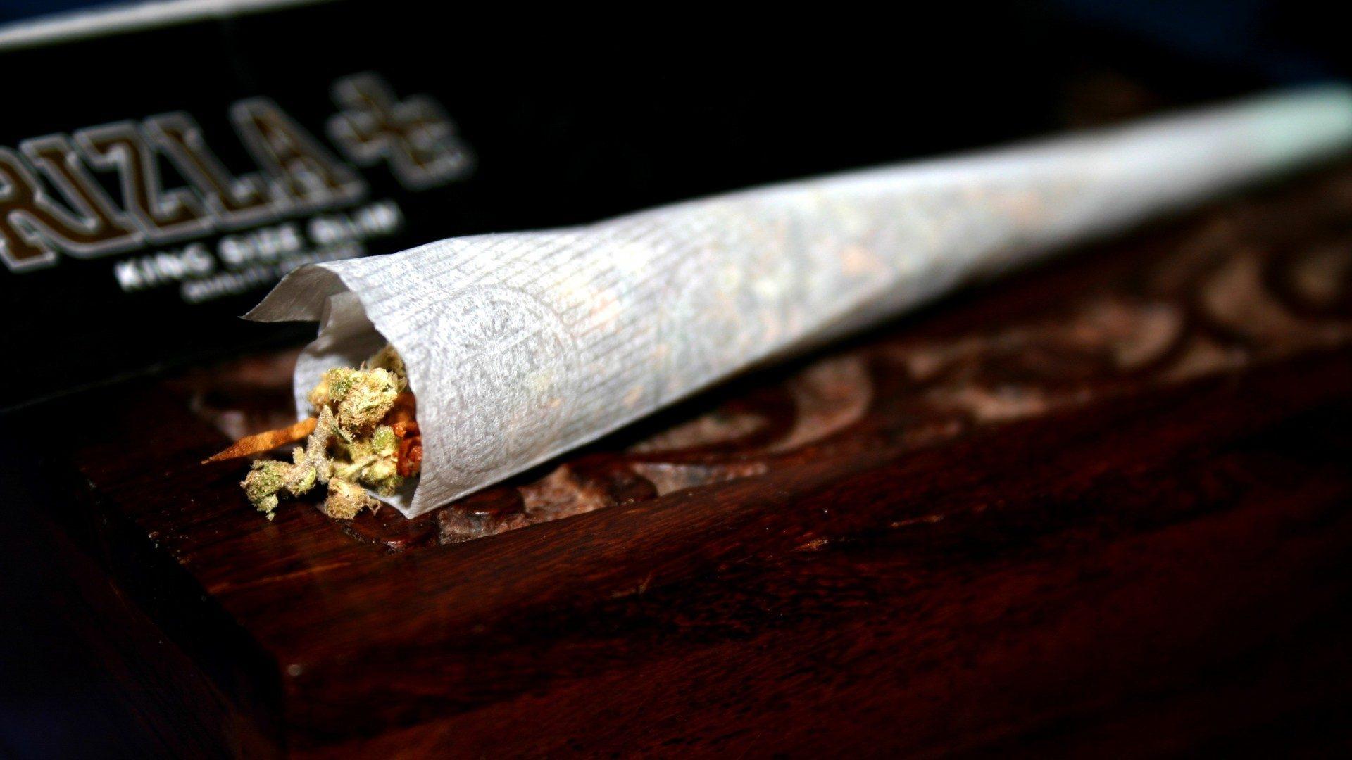 Wallpaper Rolling Joint Wallpapers