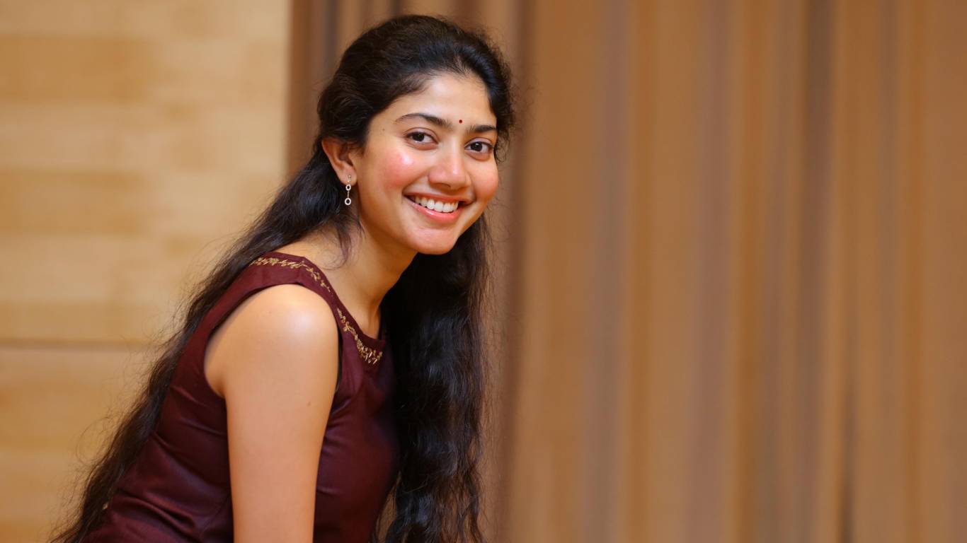 Wallpaper Sai Pallavi Wallpapers