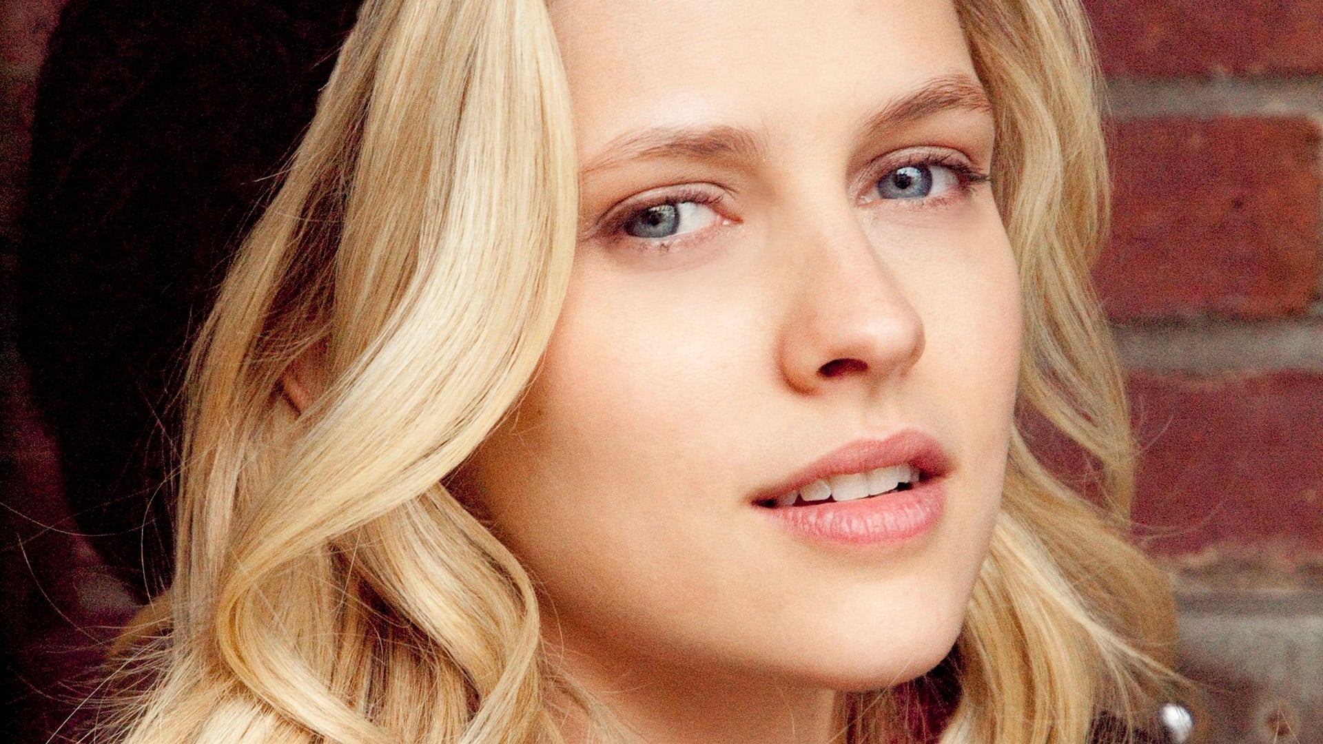 Wallpaper Teresa Palmer Wallpapers