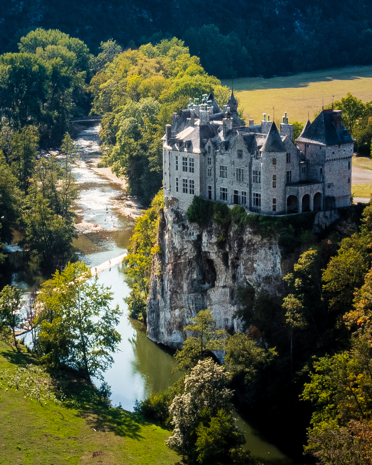 Walzin Castle Wallpapers