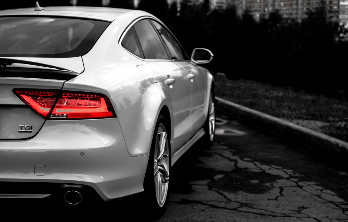 White Audi A7 Wallpapers