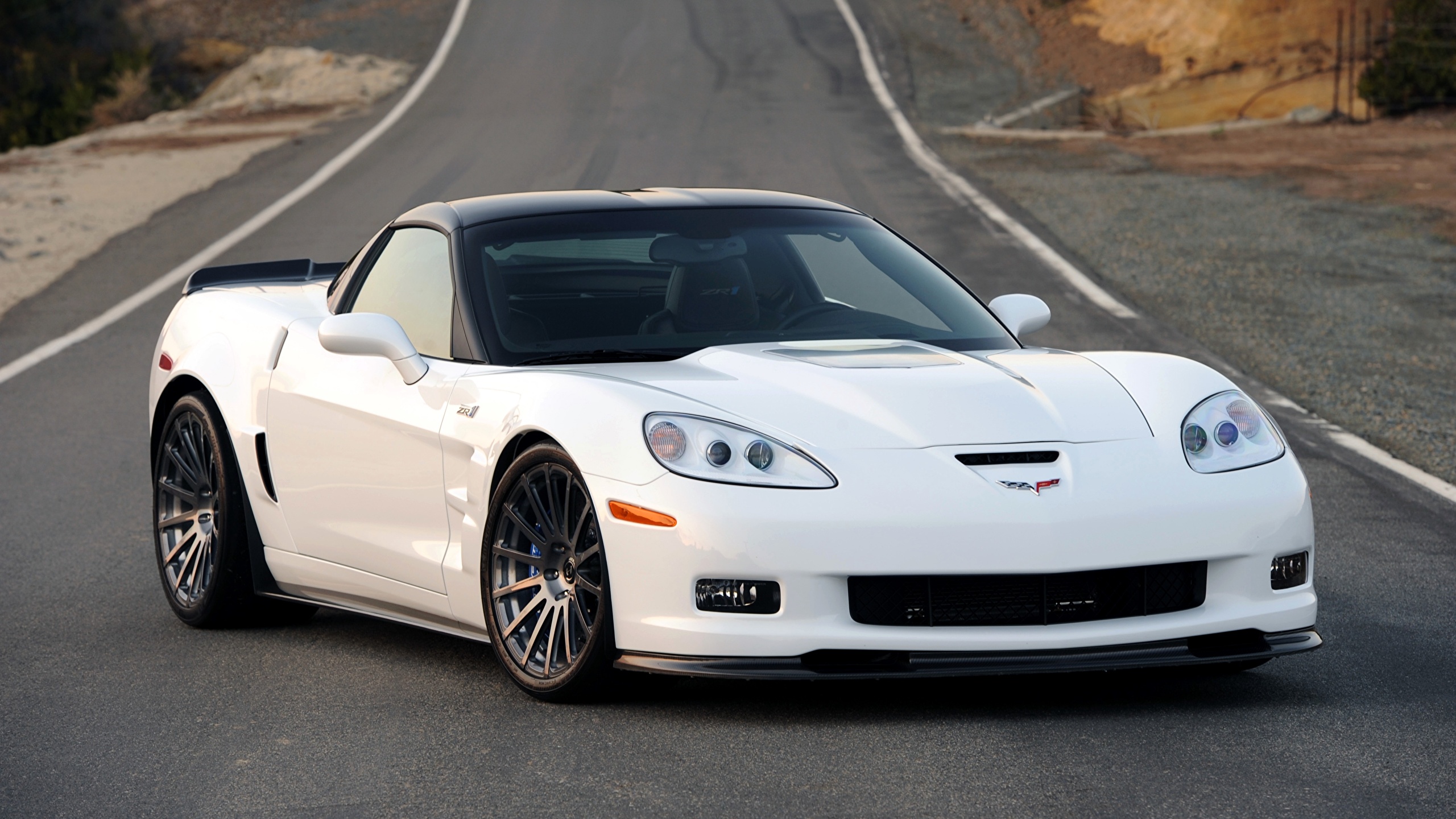 White Corvette Wallpapers