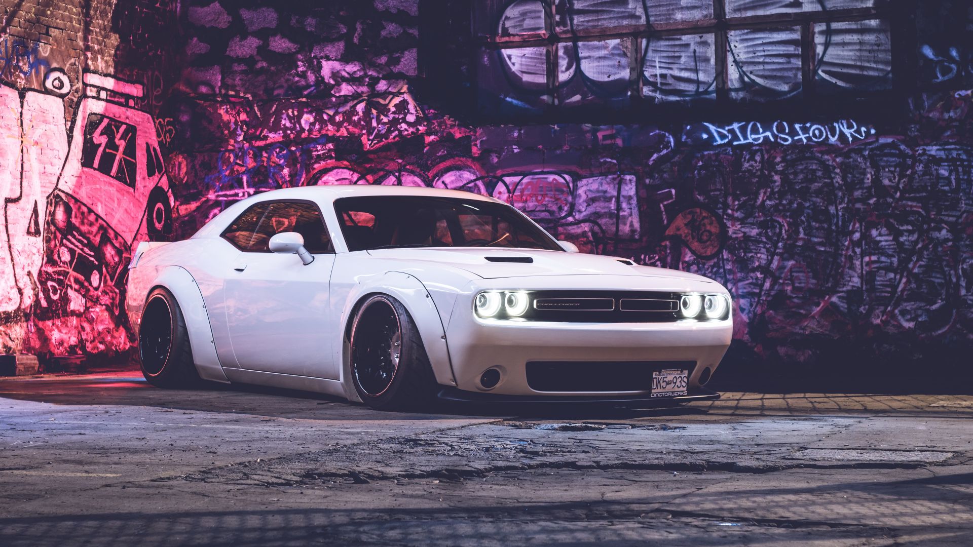 White Dodge Challenger Wallpapers